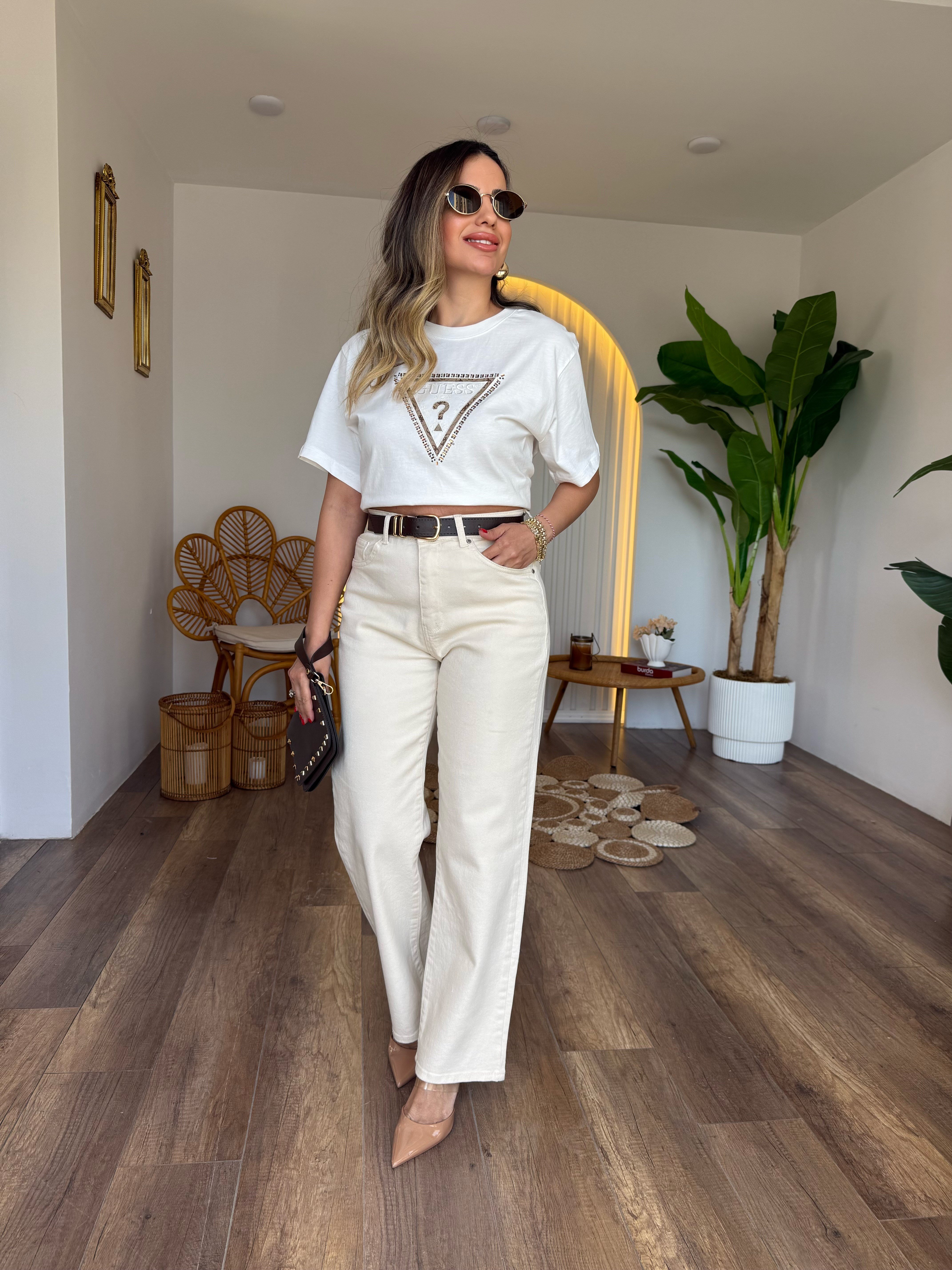 11287 Üçgen Marka Orj Tshirt