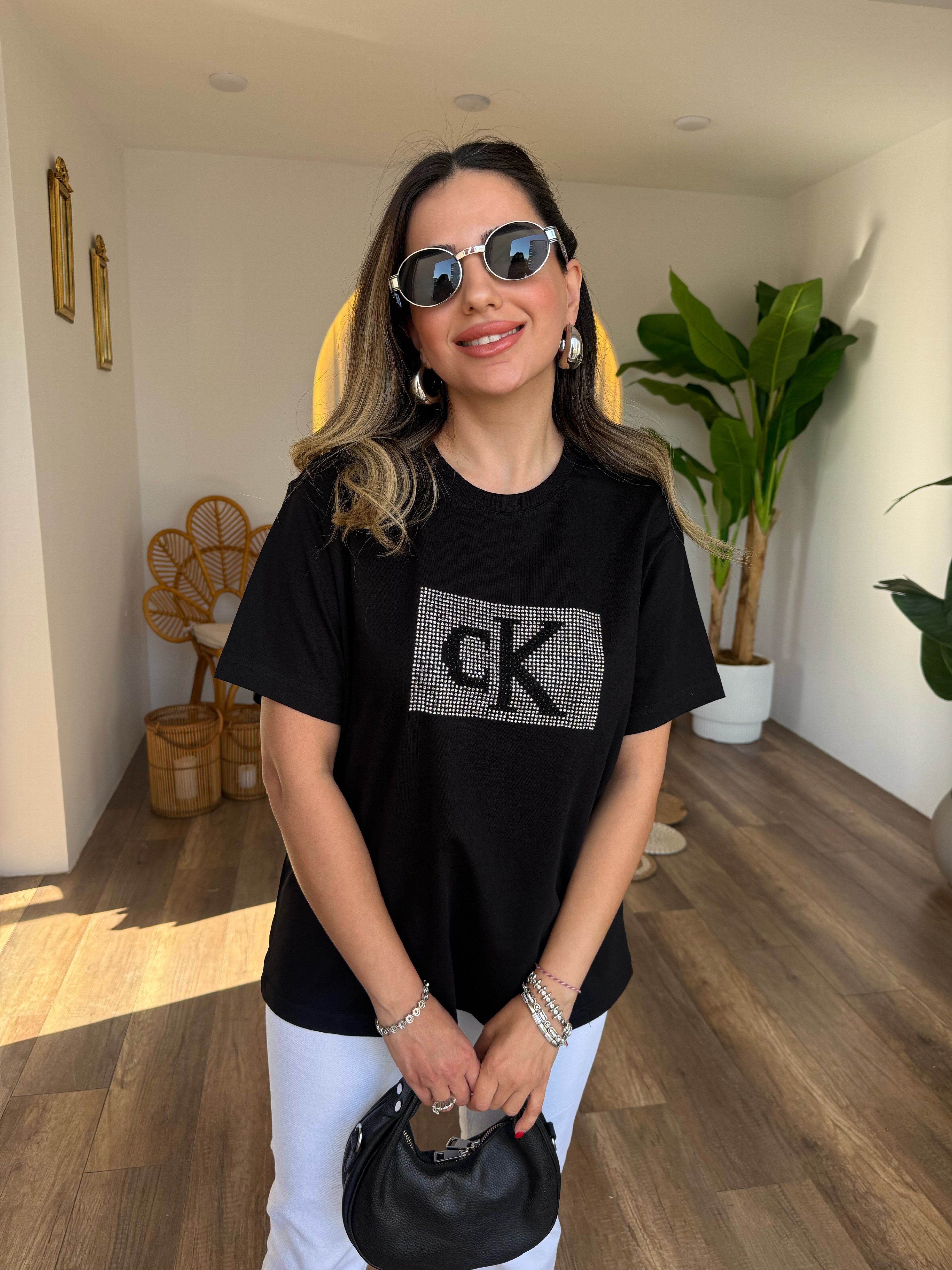11424 Ck Taşlı Tshirt