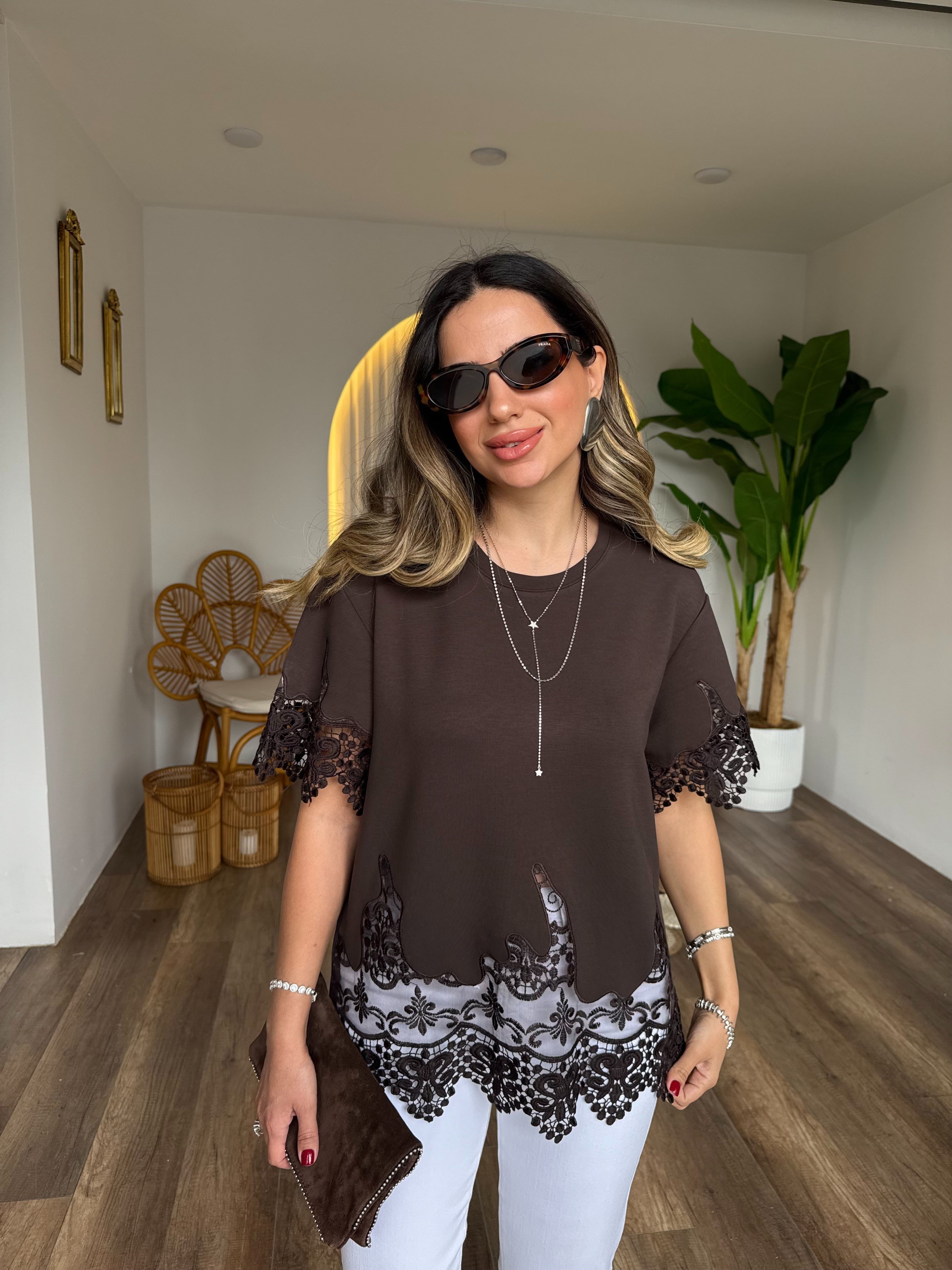 11526 Altı Güpür Detaylı Bluz