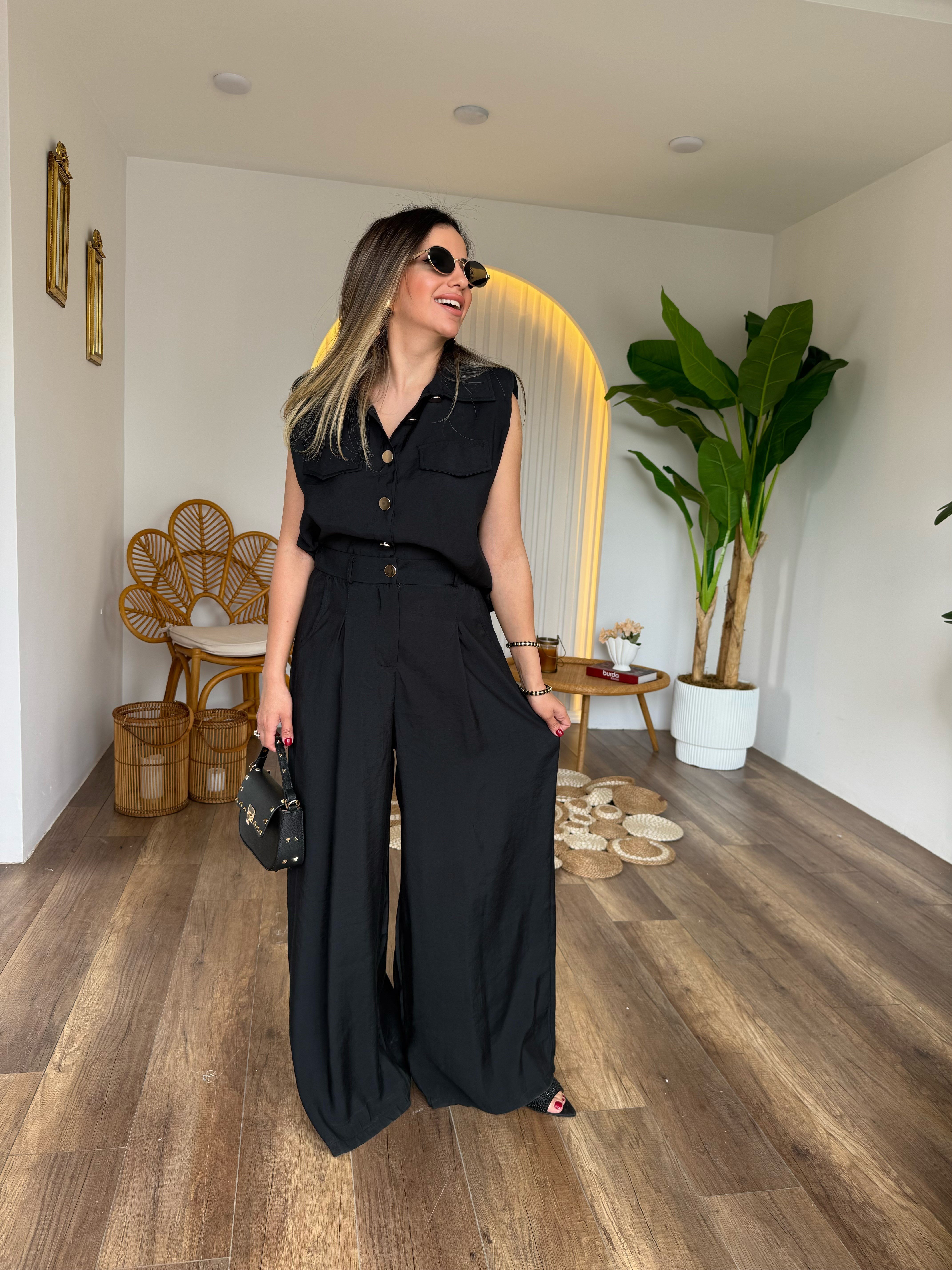11578 Omuzları Vatkalı Gold Düğme Detaylı Pantolon Bluz Takım