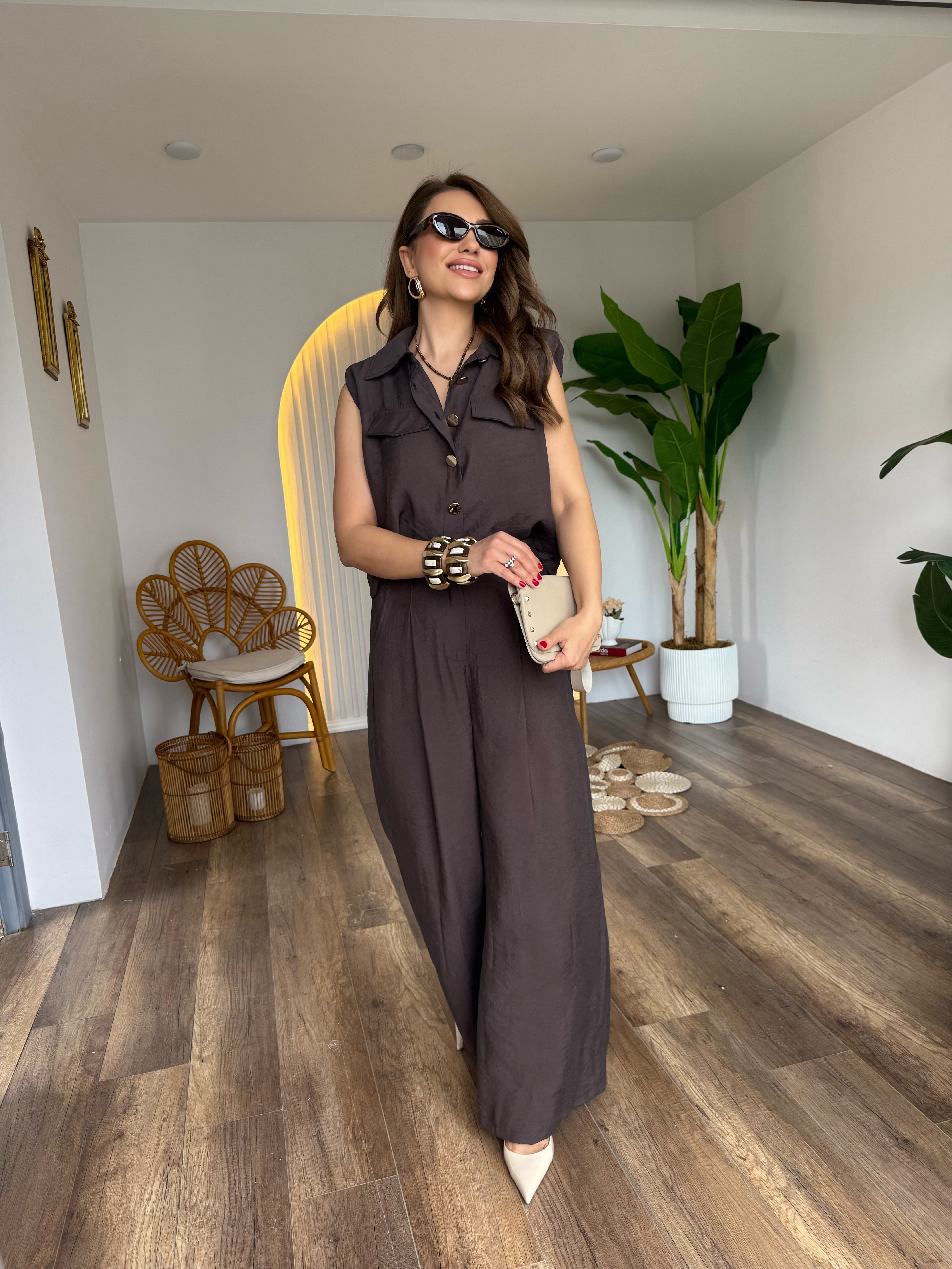 11578 Omuzları Vatkalı Gold Düğme Detaylı Pantolon Bluz Takım
