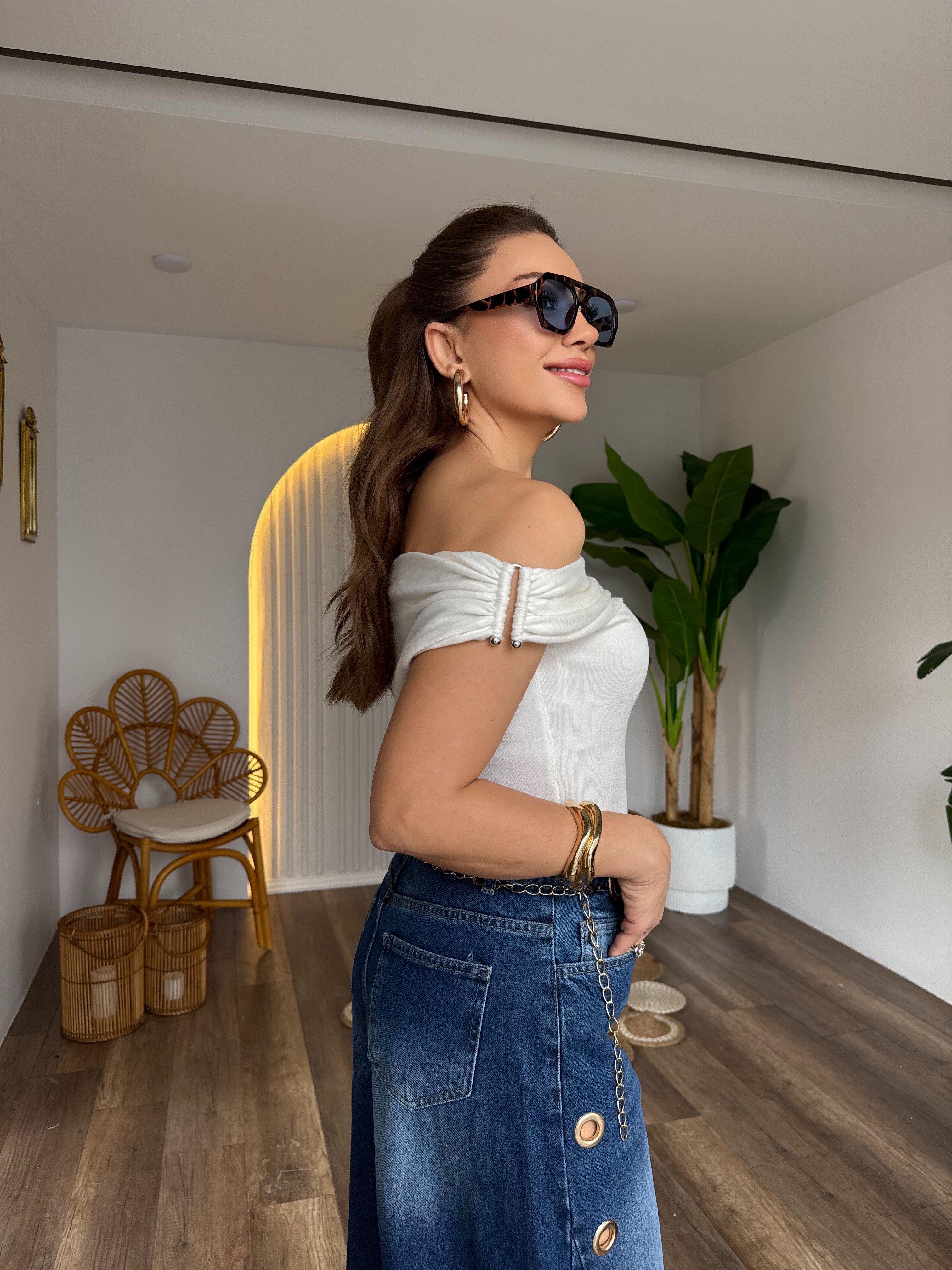 11585 Bardot Yaka Metal Triko Bluz