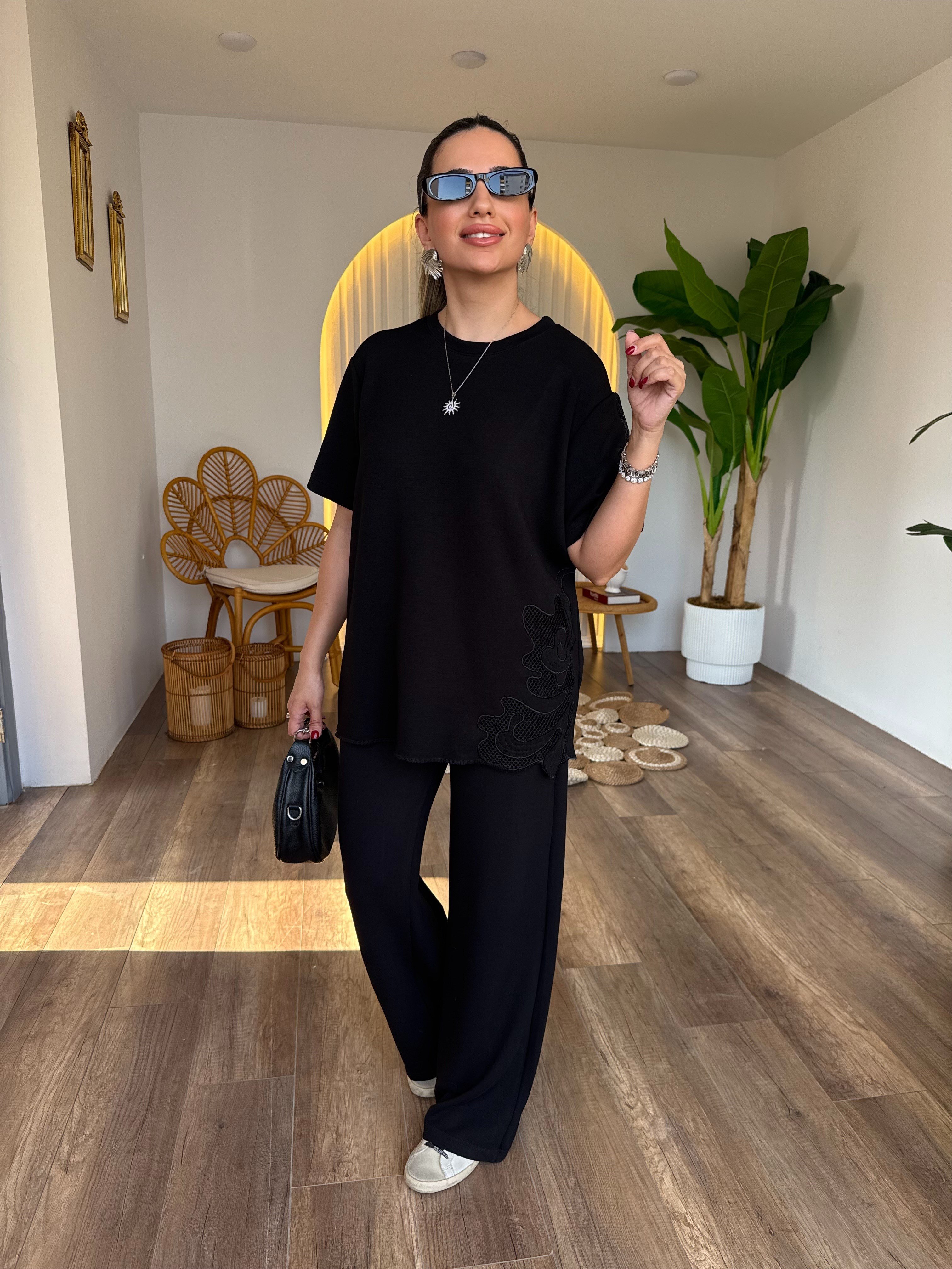 11619 Yanı Nakışlı Modal Takım