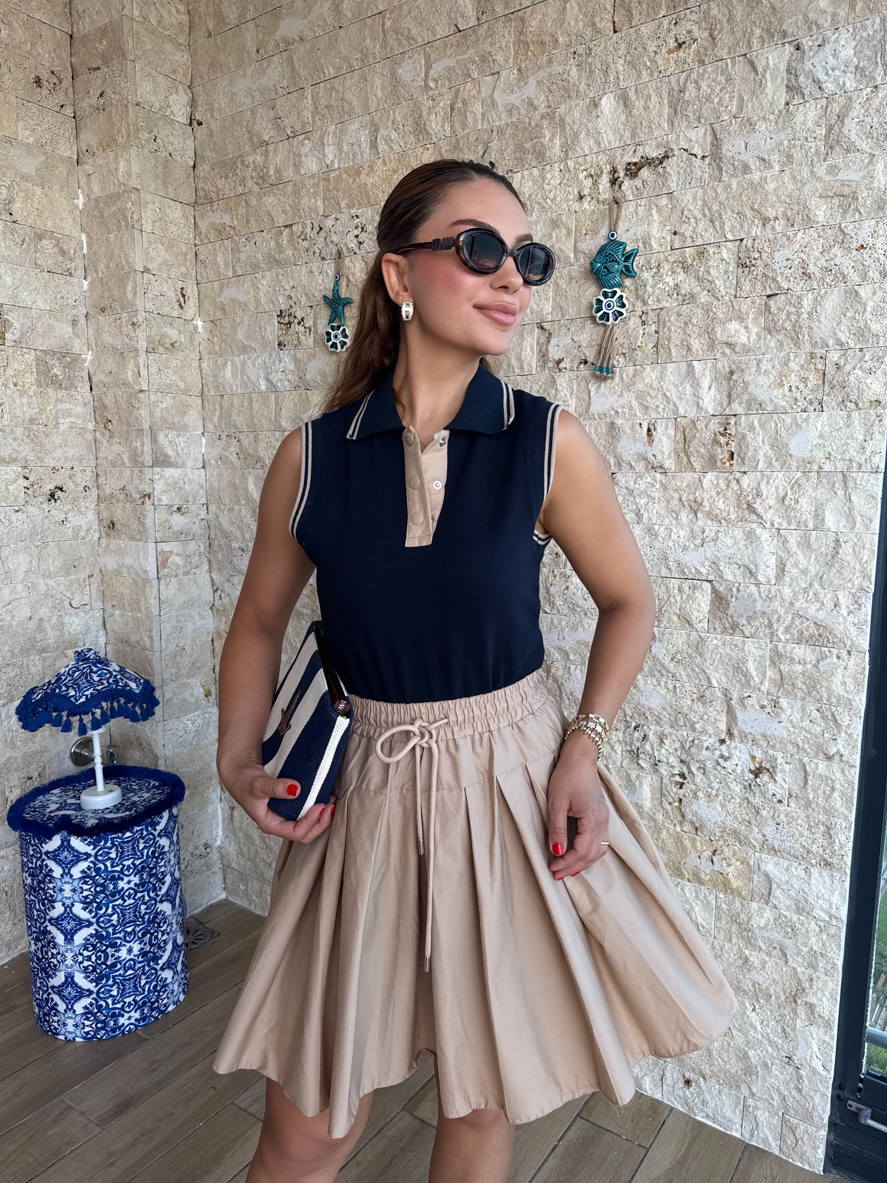 12068 Triko Yakalı Elbise