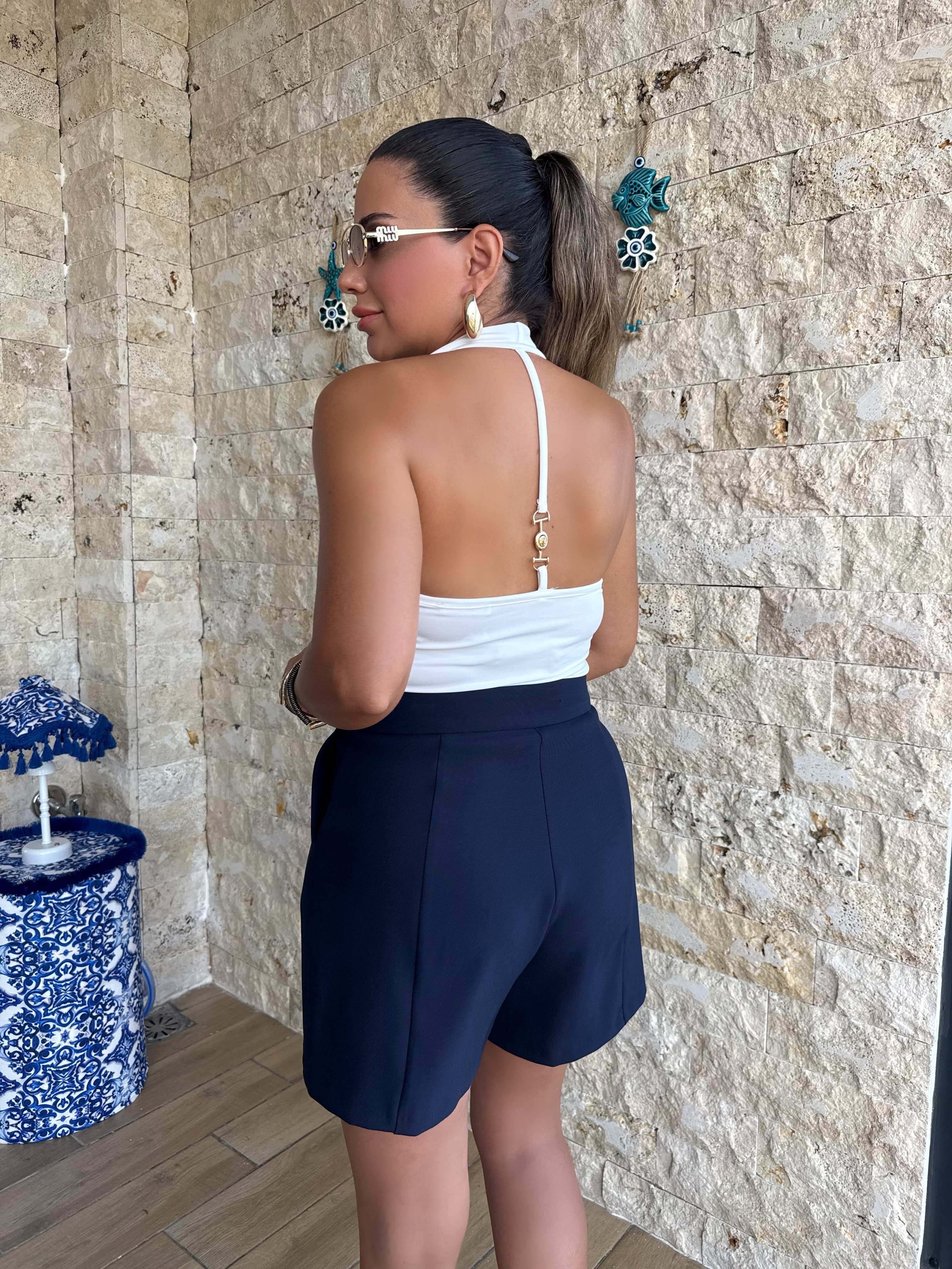 12084 Sırt Aksesuarlı Bluz