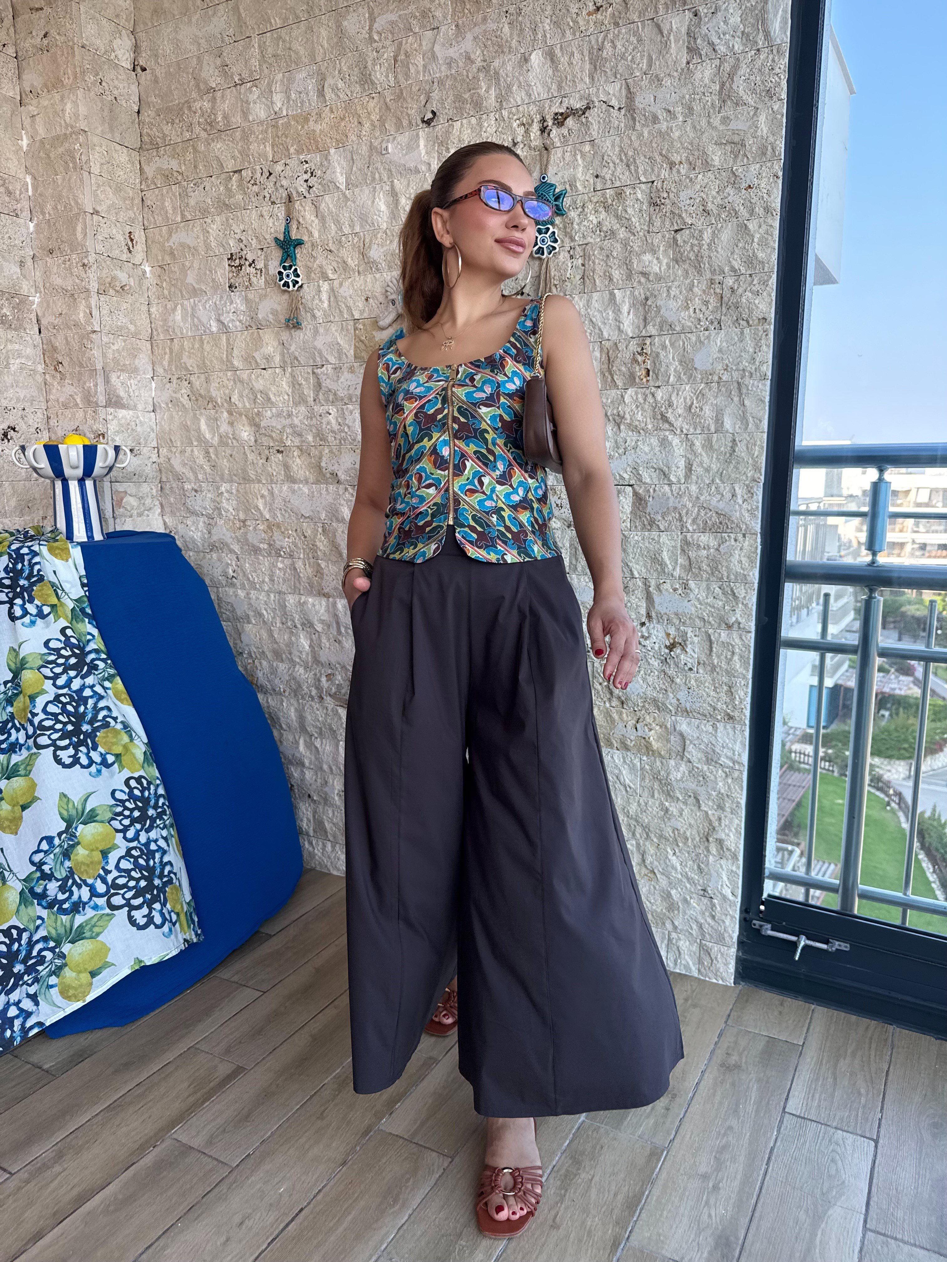12099 Arka Bel Kısmı Lastikli Pantolon