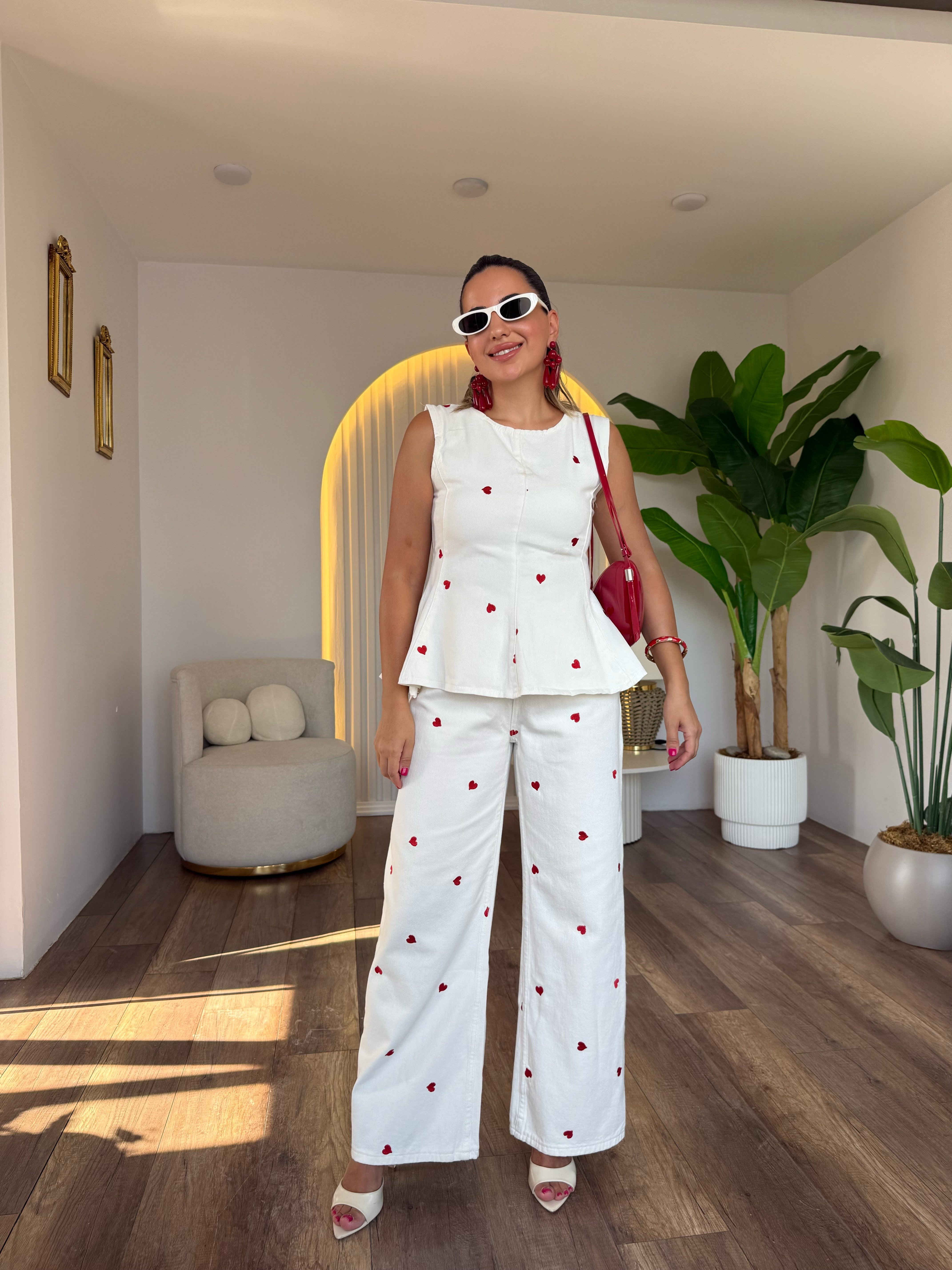12134 Kalp Nakışlı Bluz Pantolon Takım