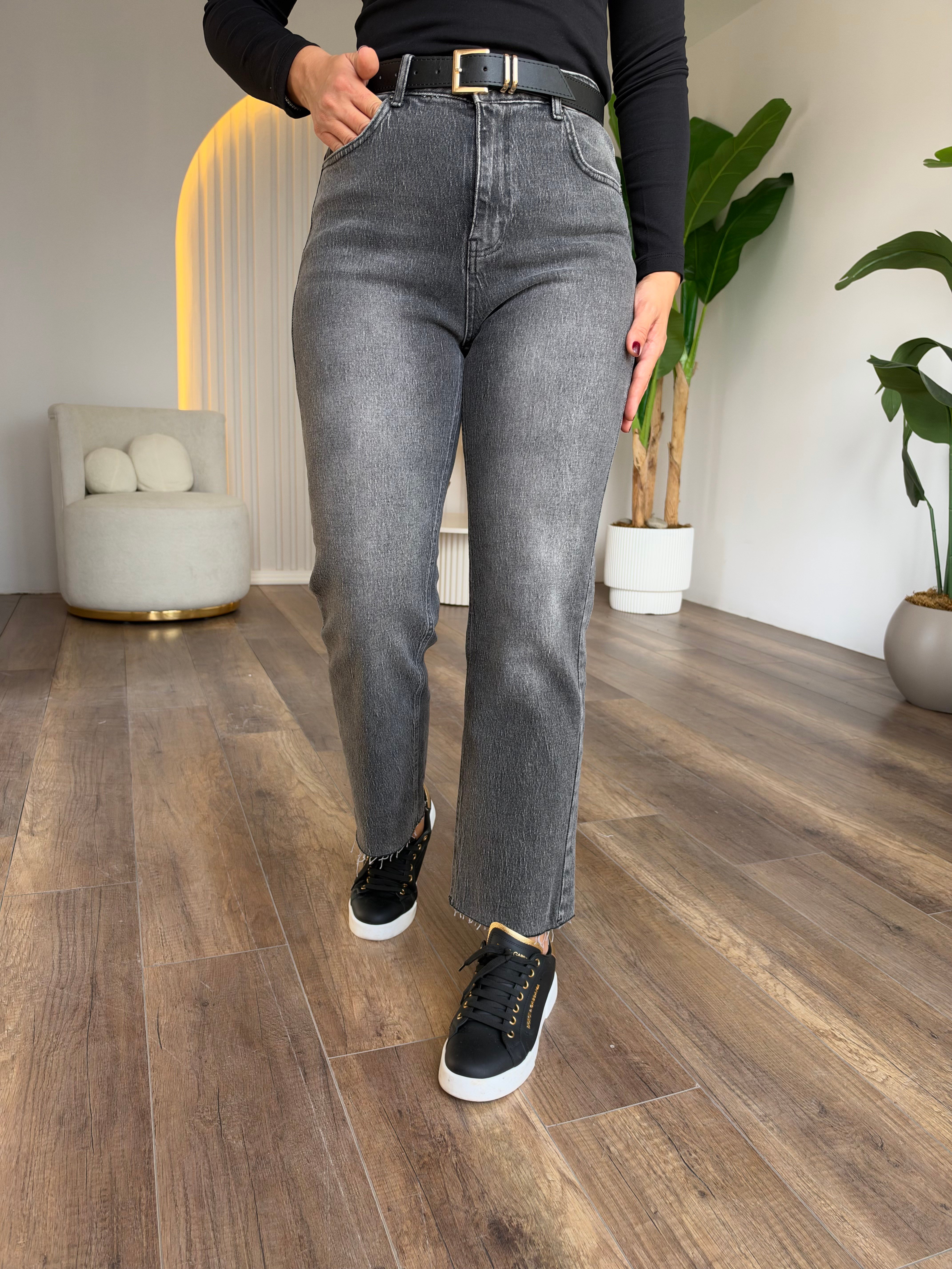 12142 Straight Kemerli Pantolon