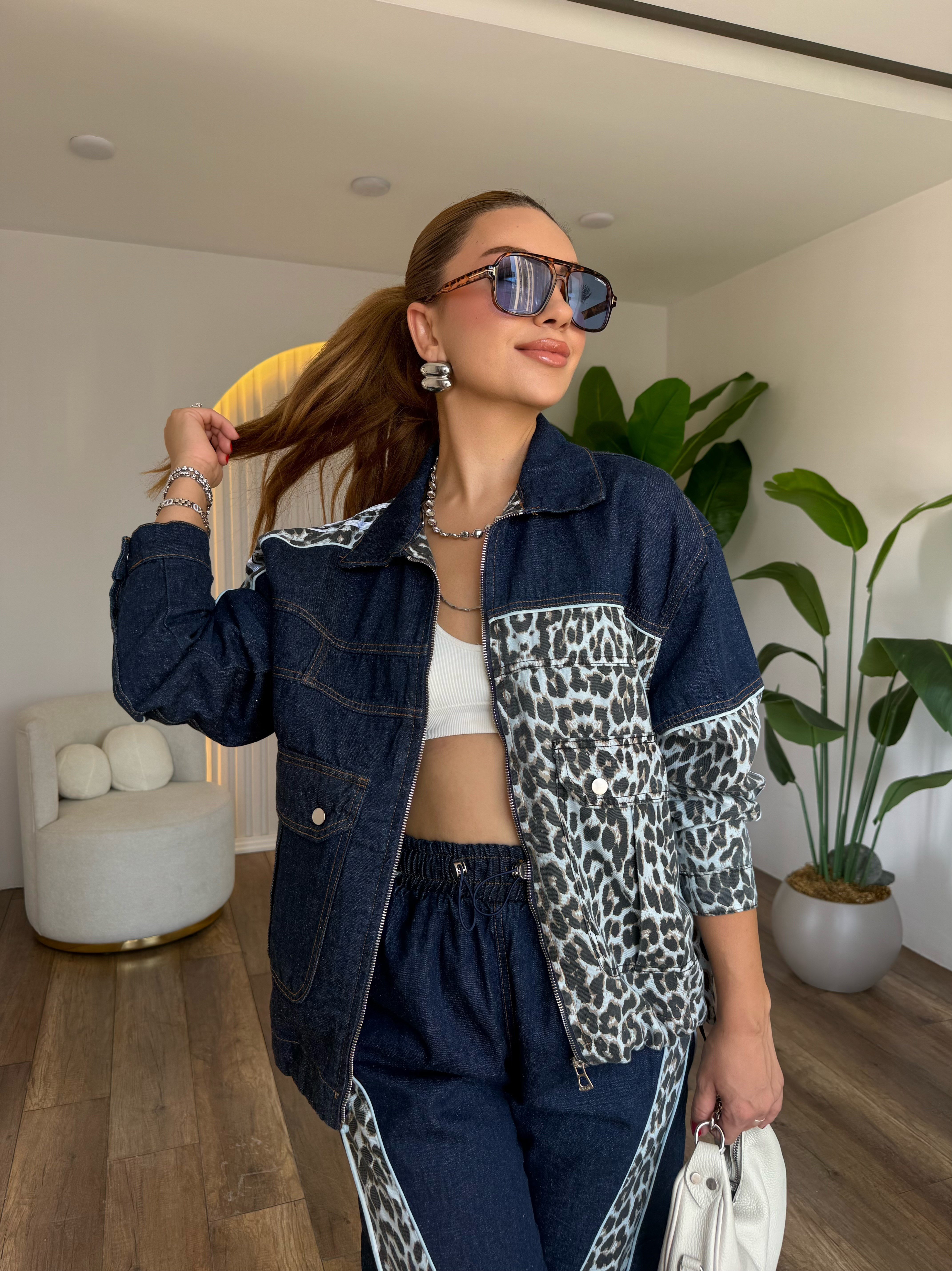 12146 Leopar Detaylı Denim Takım