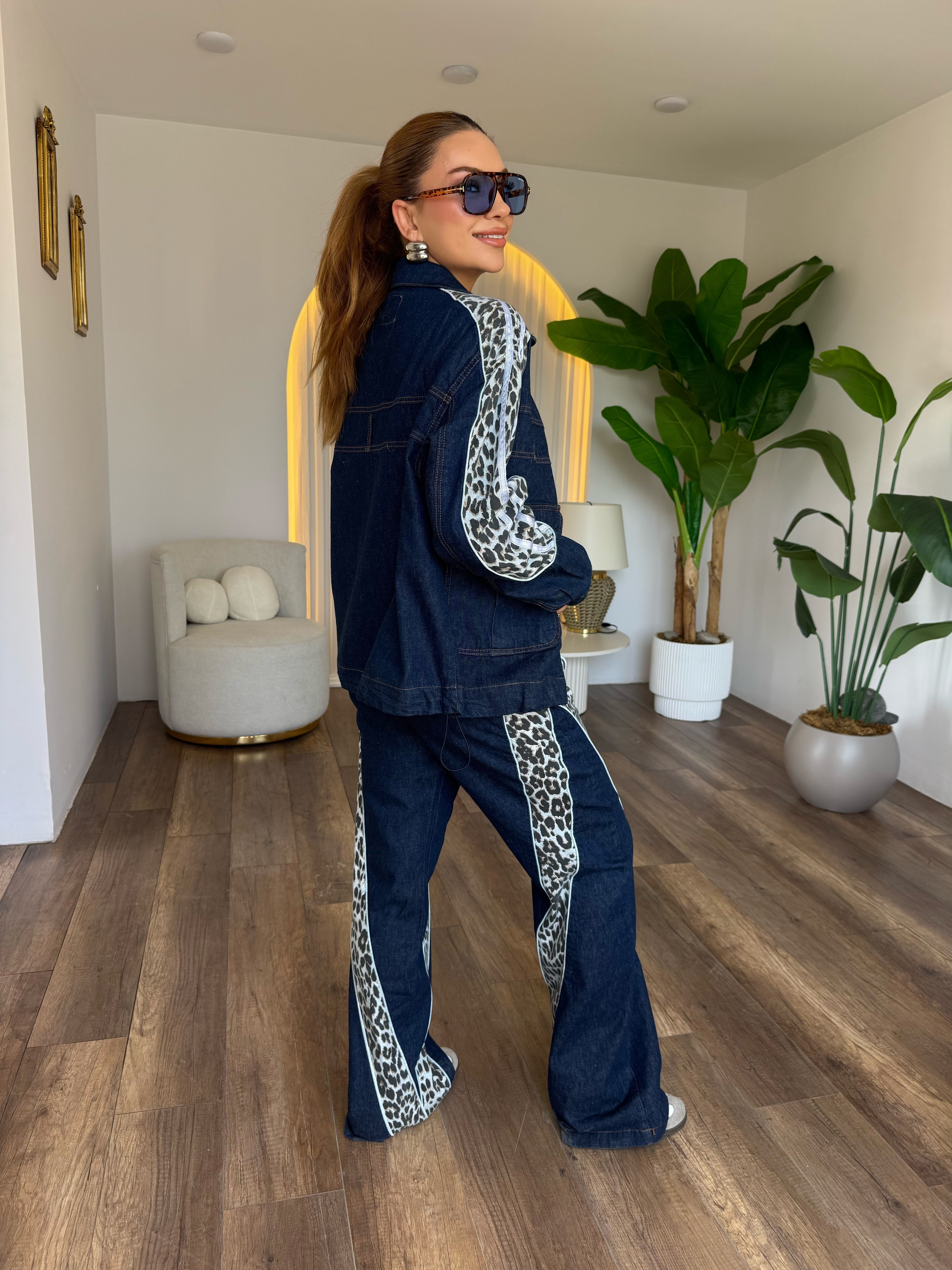 12146 Leopar Detaylı Denim Takım