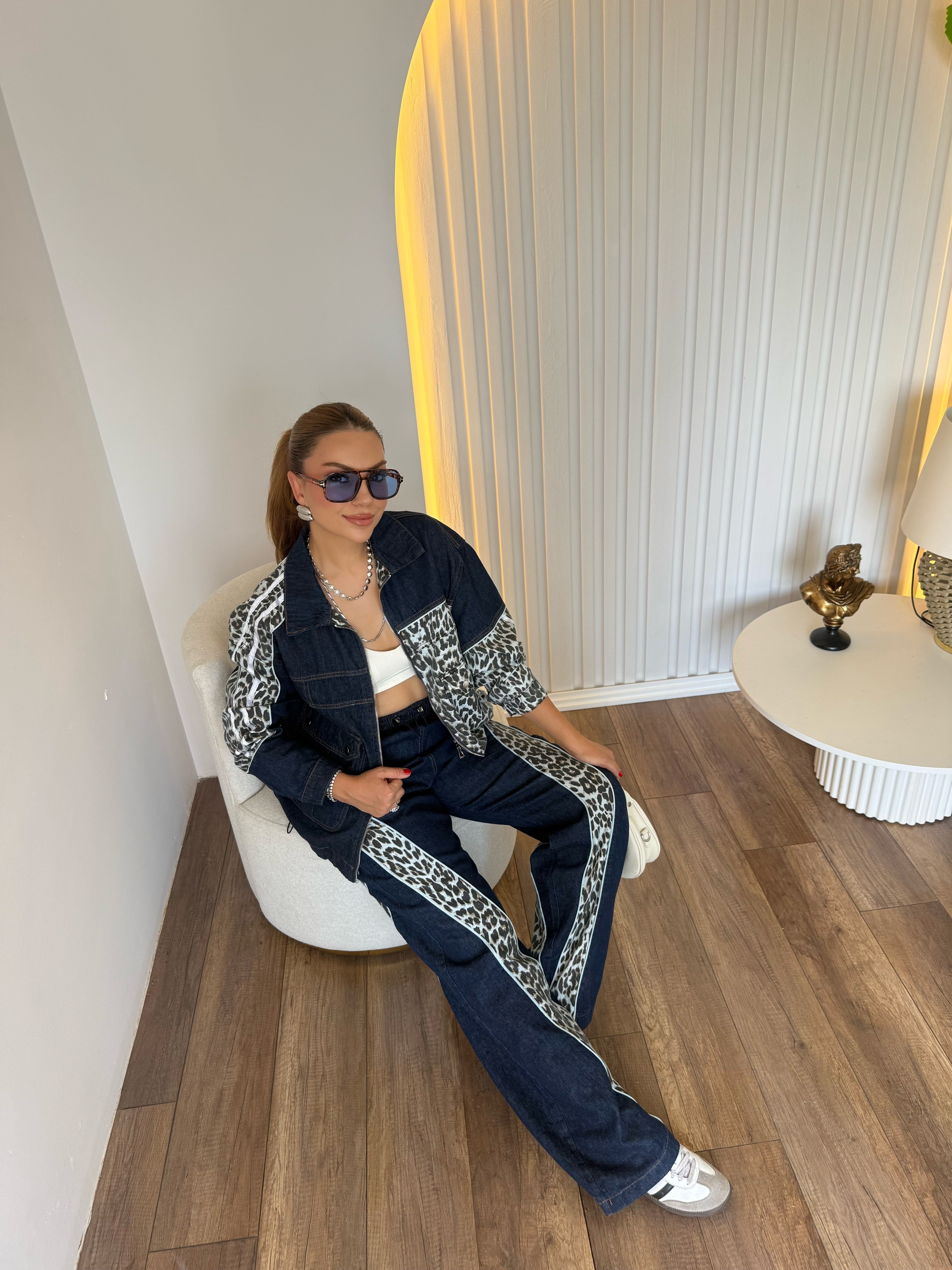 12146 Leopar Detaylı Denim Takım