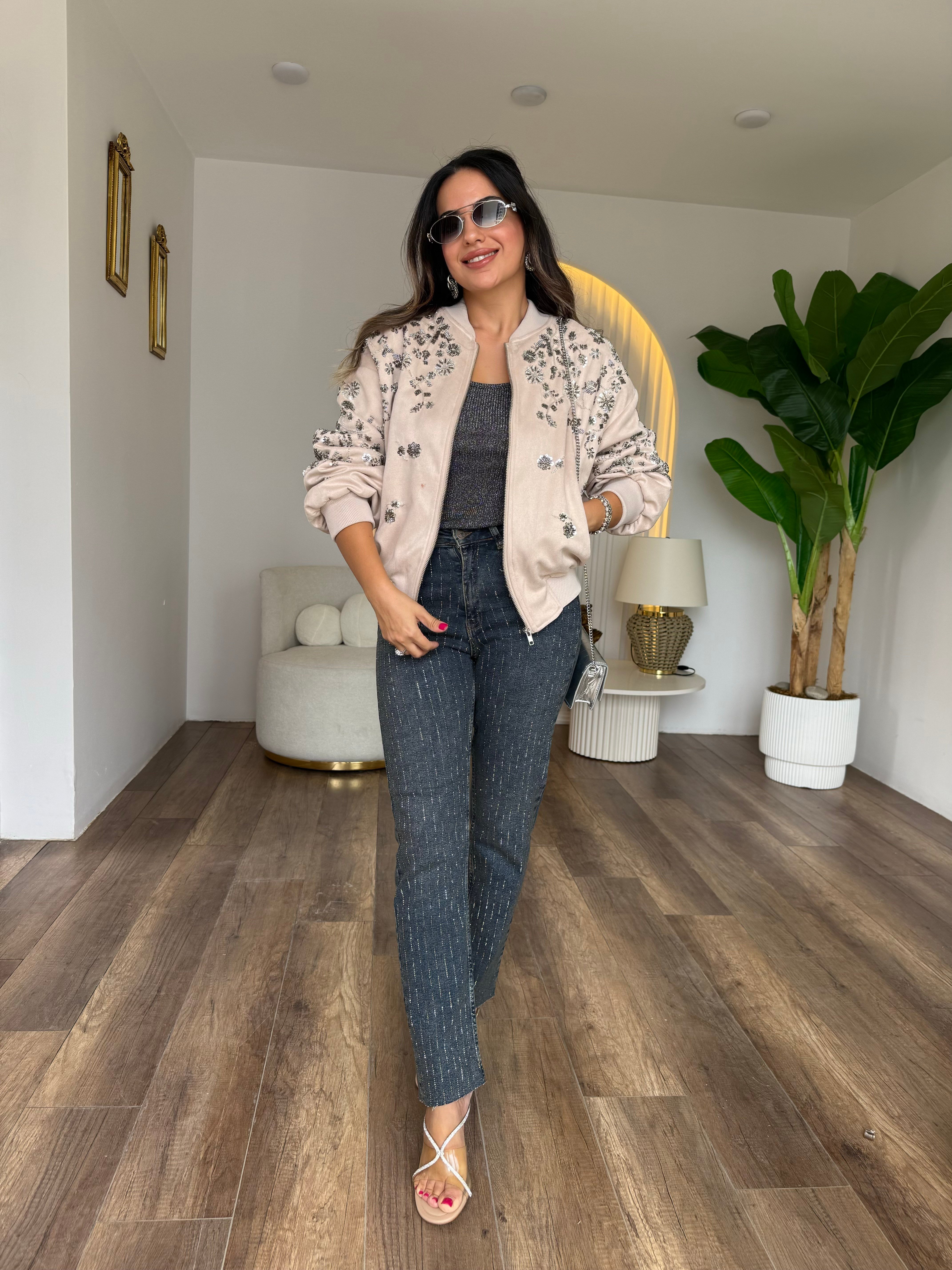 12225 Taşlı Mom Fit Jean