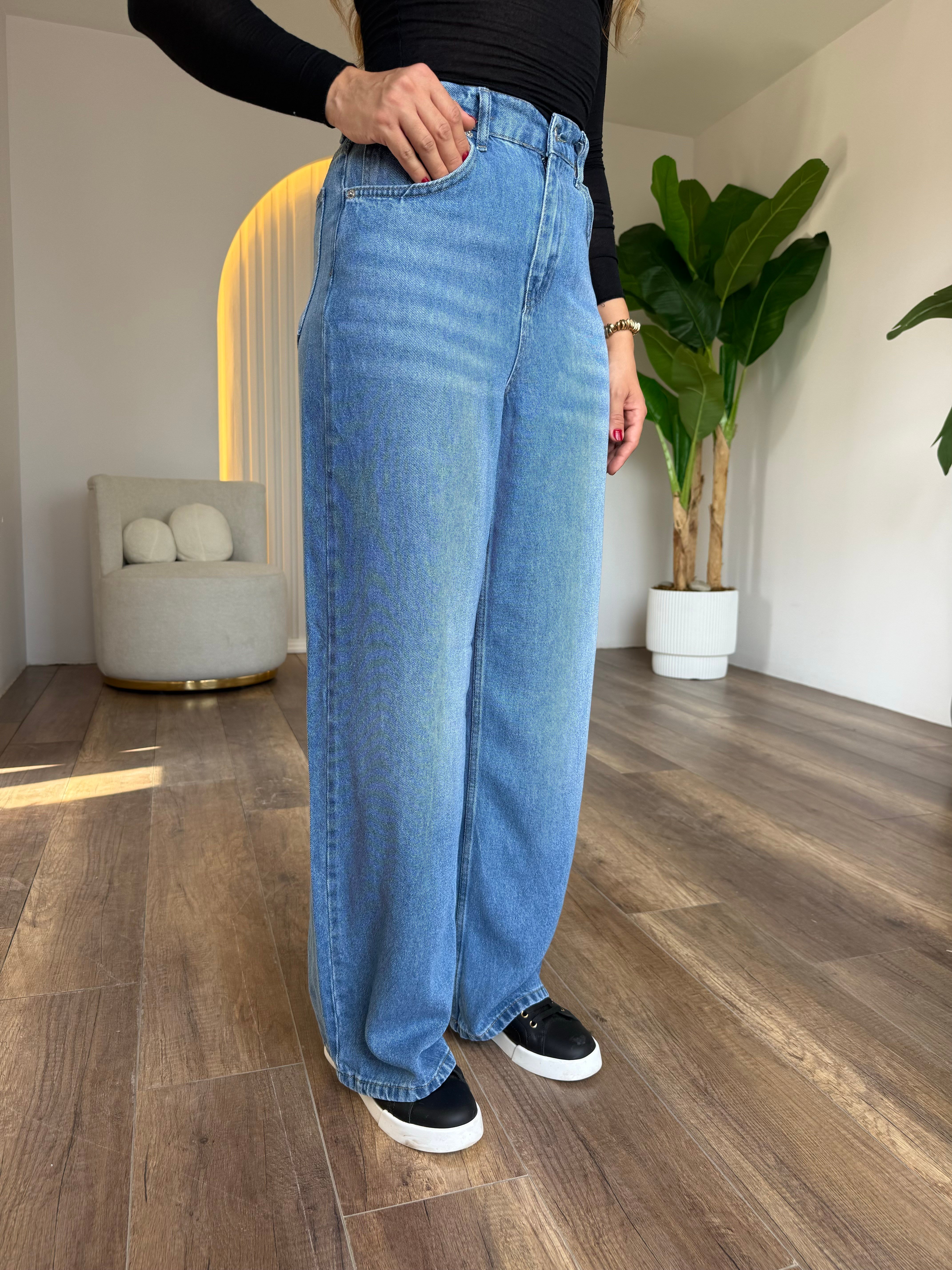 12252 Tensel Arka Beli Lastikli Jean