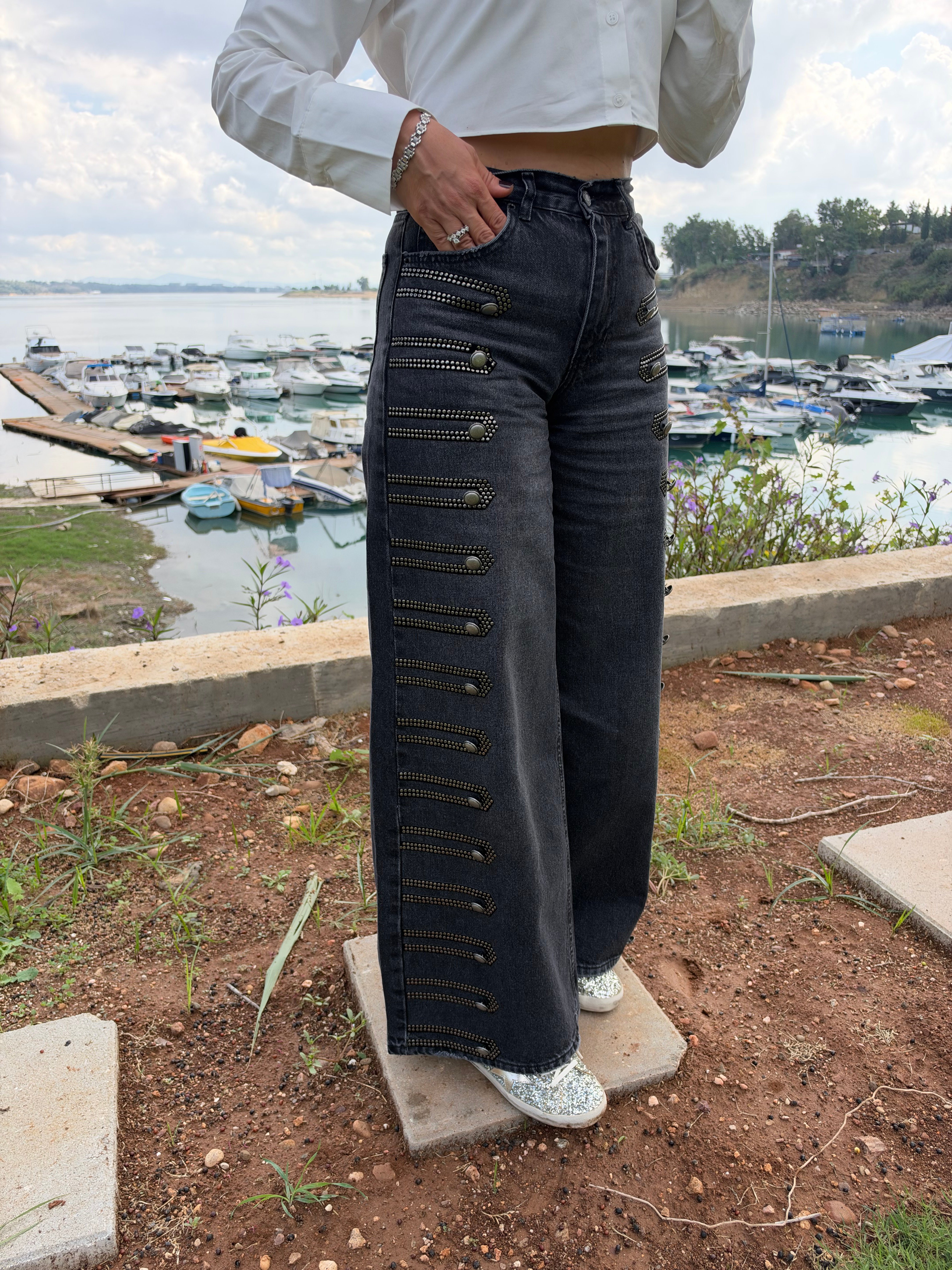 12386 Napolyon Düğme Detaylı Jean