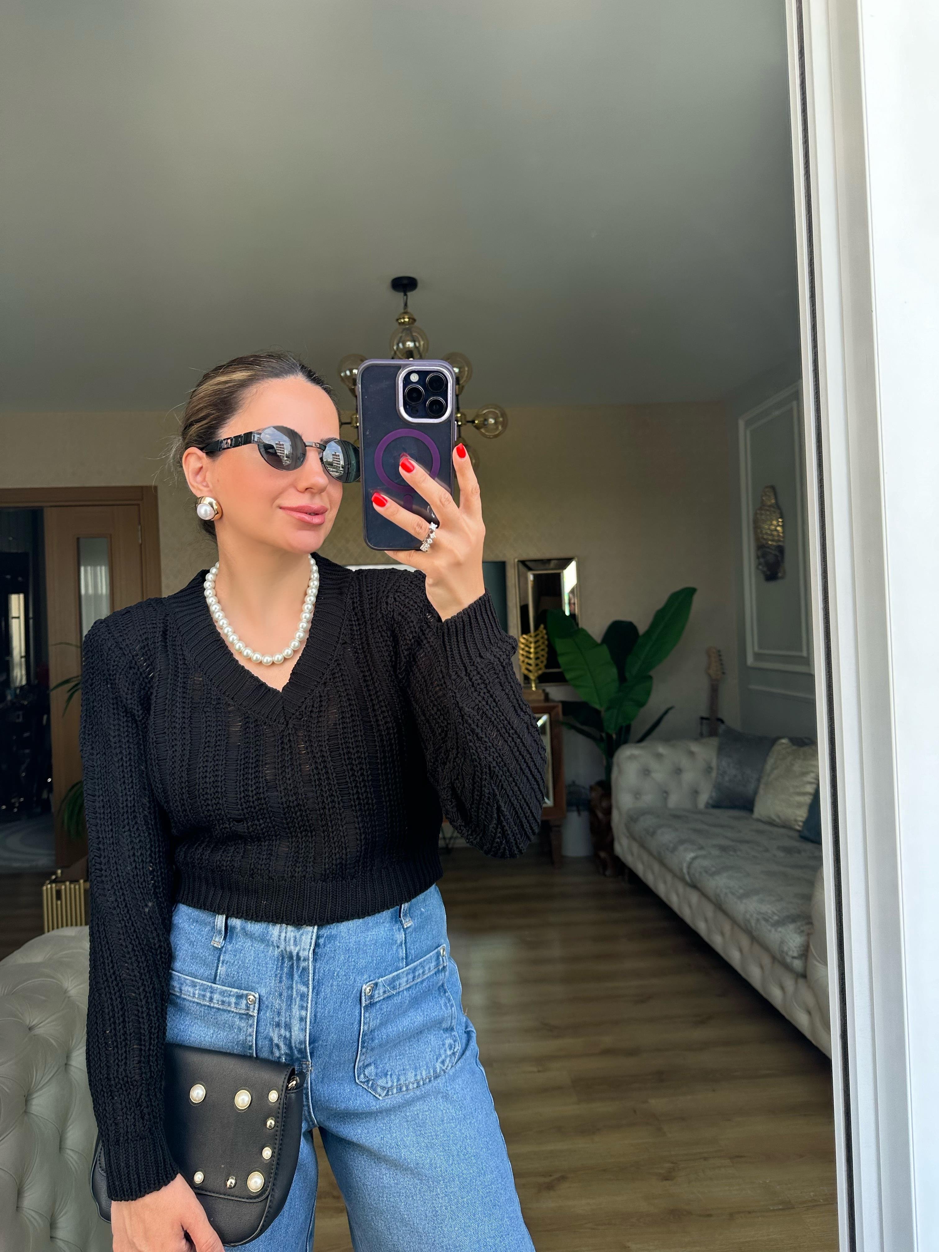 8468 Kısa Triko Bluz