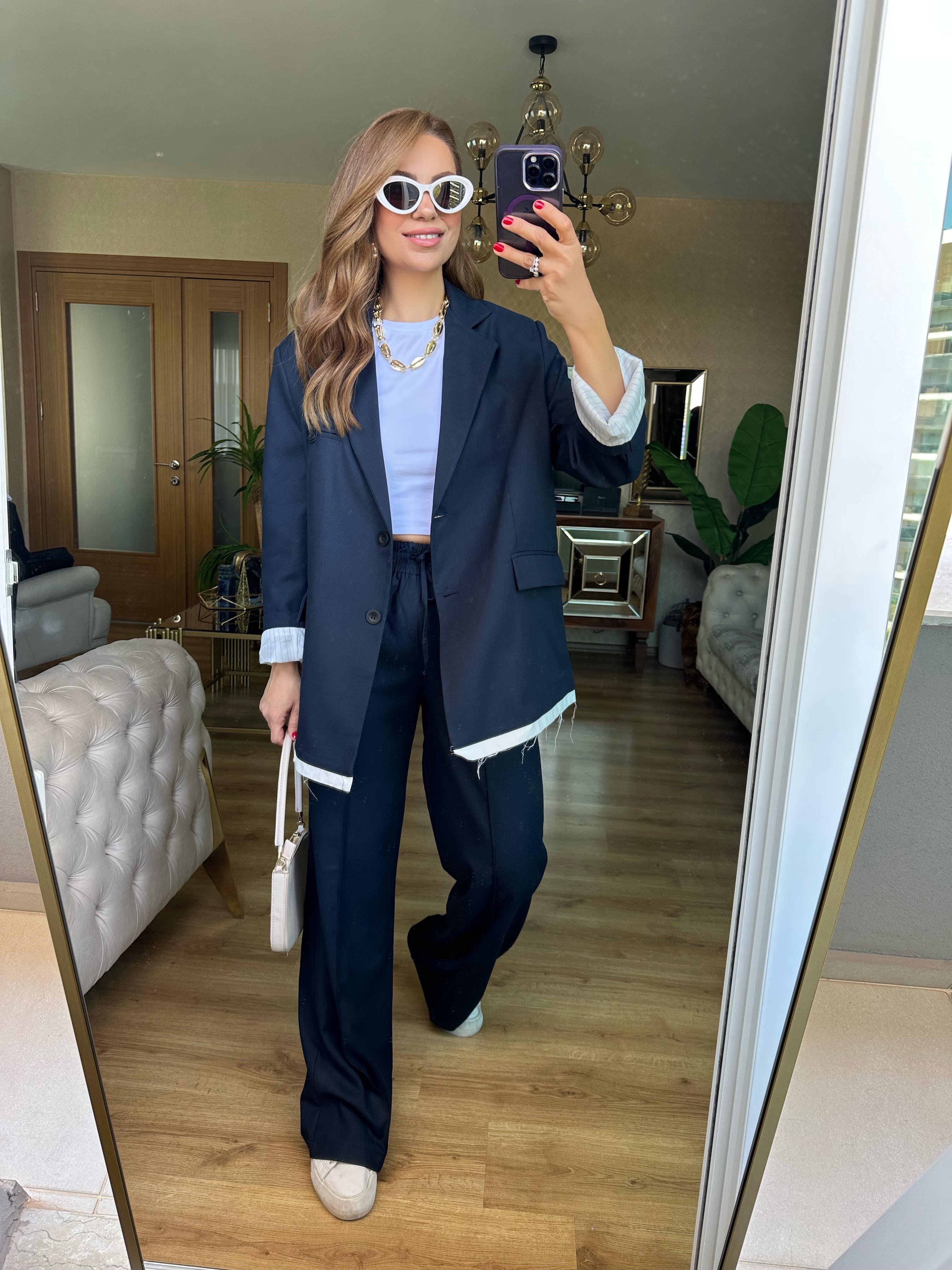8486 Arkası Baskılı Blazer Ceket