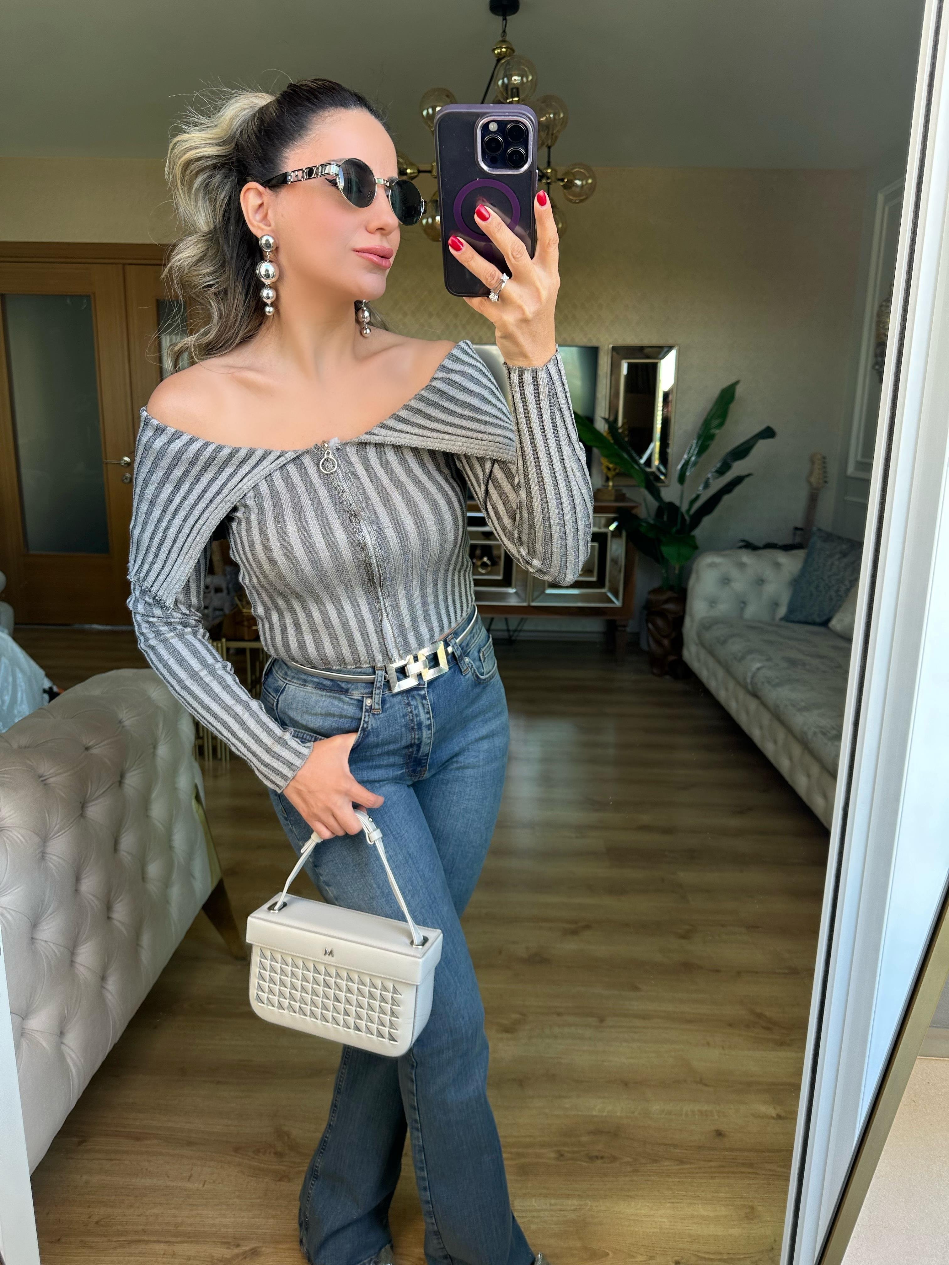 8701 Degaje Yaka Hırka