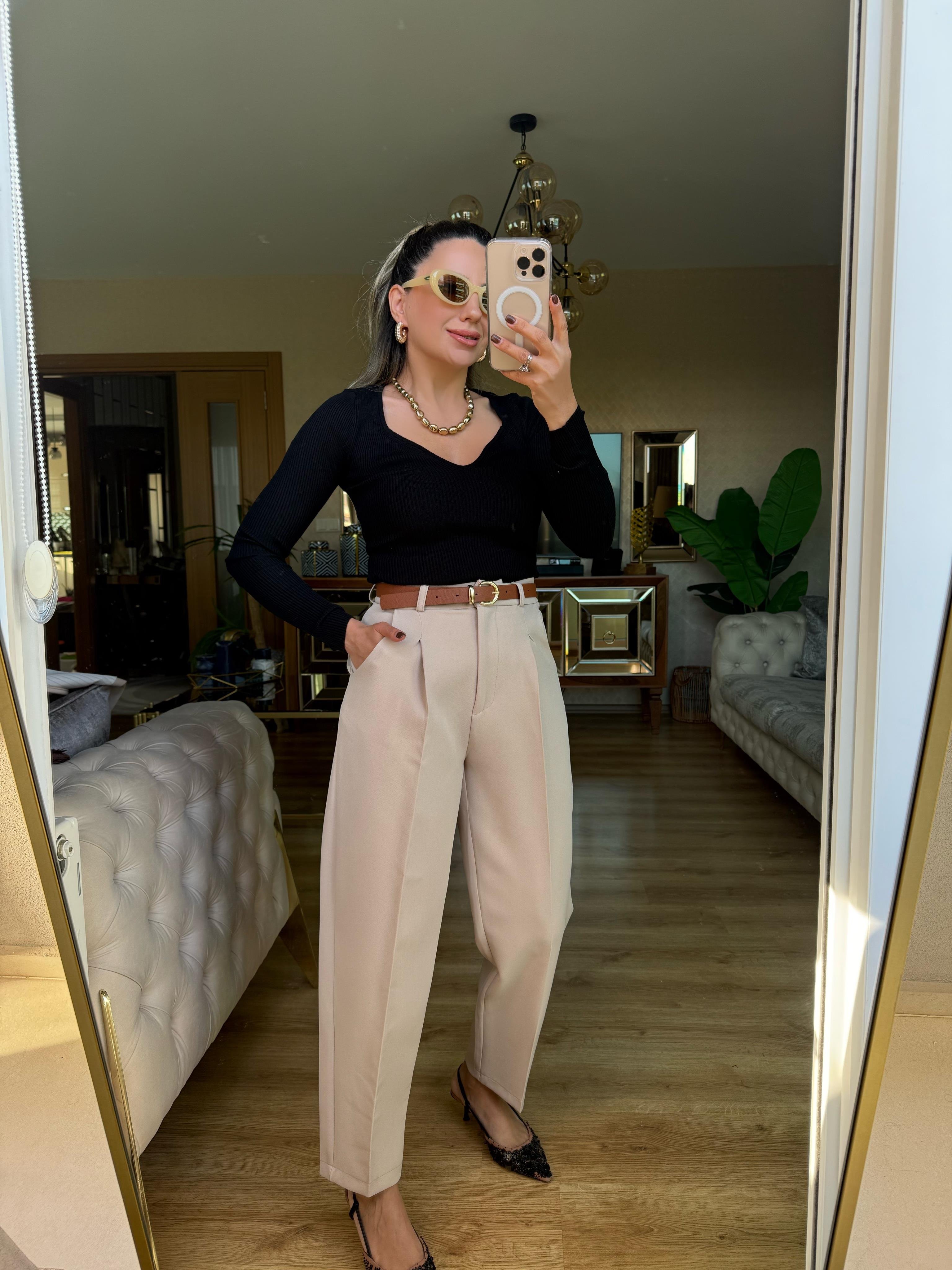 8772 Kemerli Pantolon