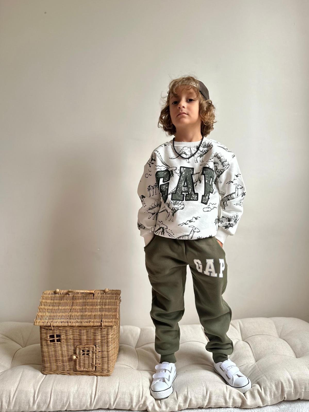 8778 Kids Gap Dinazor Eşofman Takım 3-4/9-10 Yaş