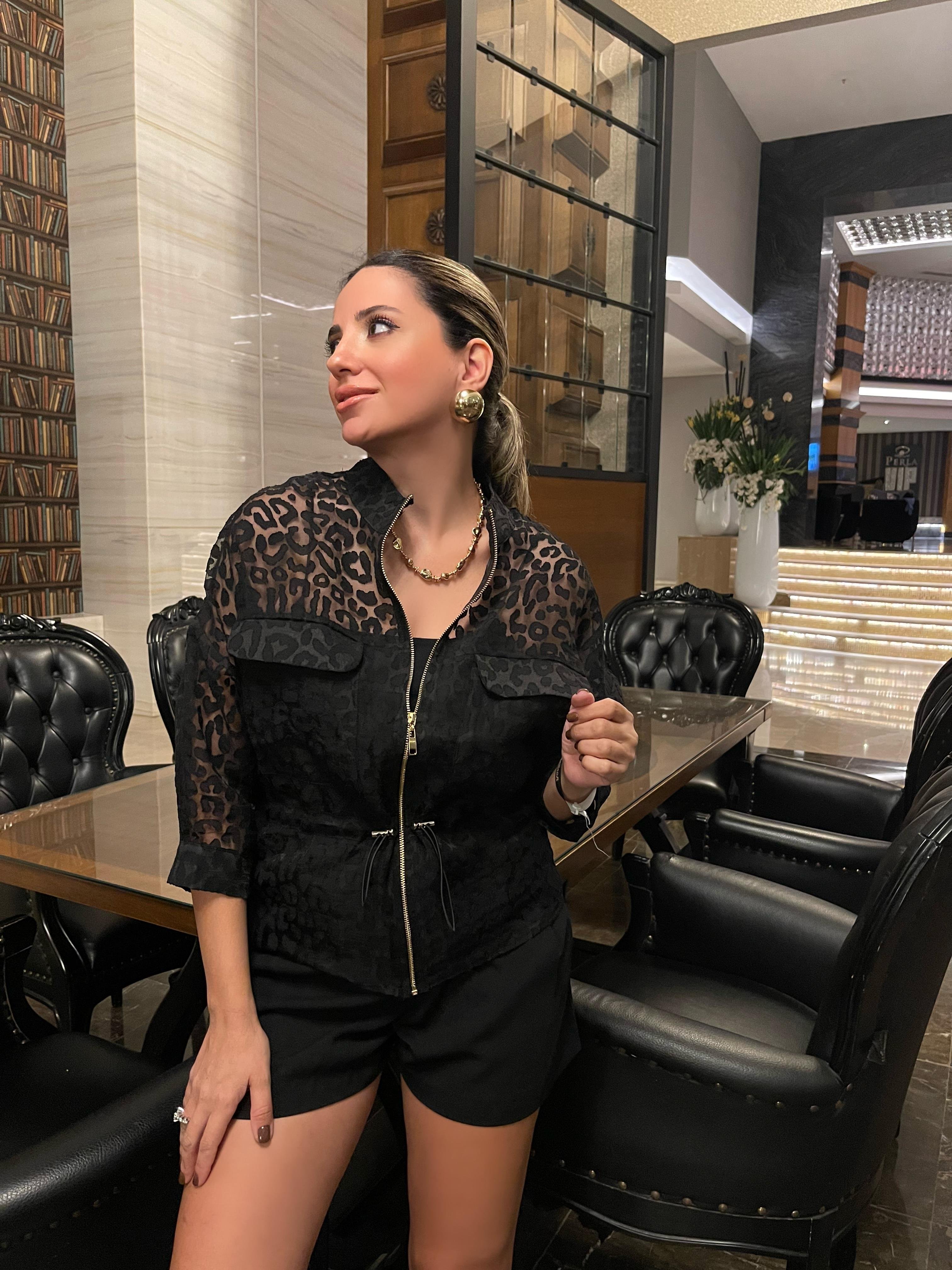 8821 Siyah Tül Leopar Desen  Ceket