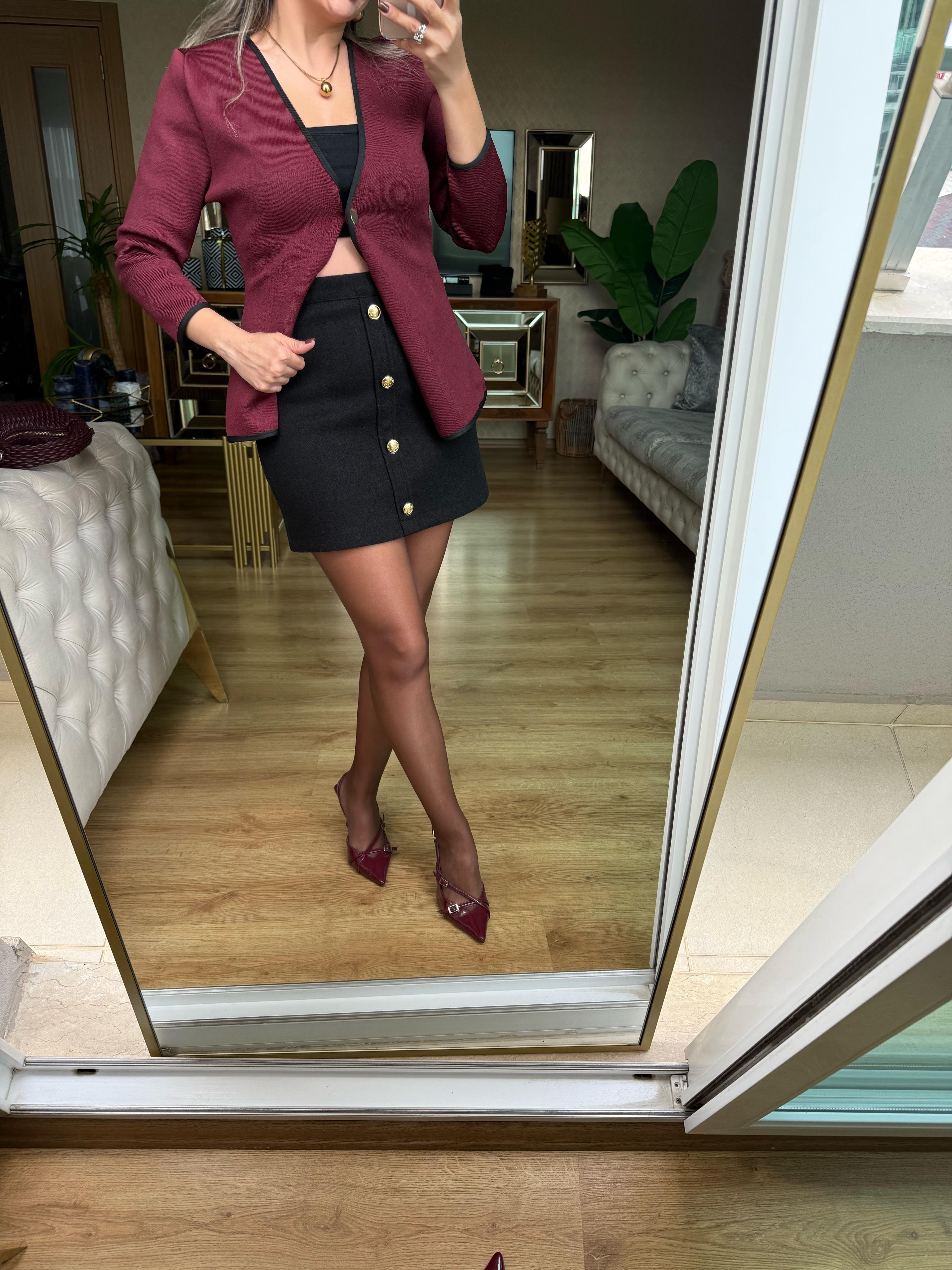 8957 Düğmeli Mini Etek