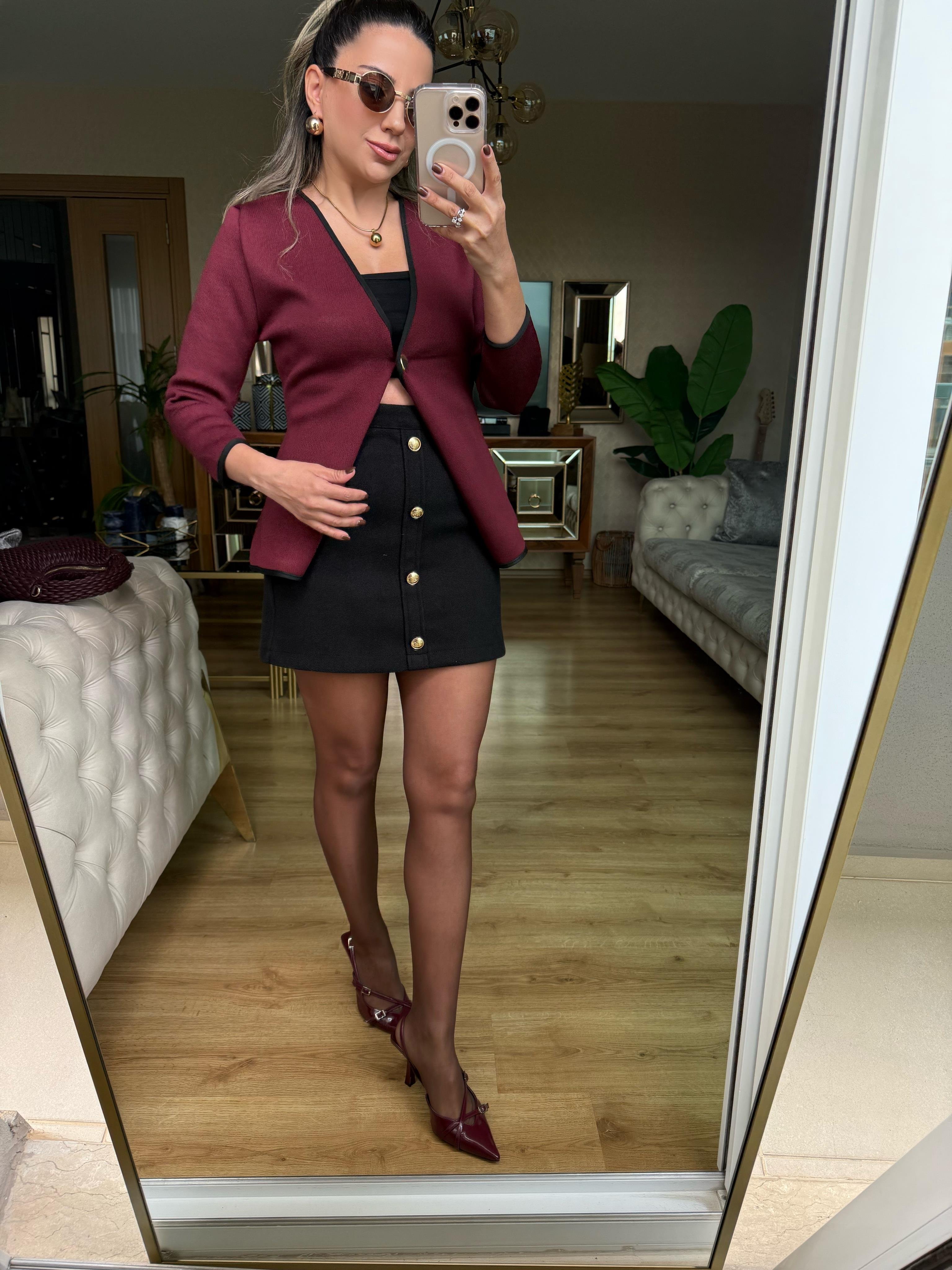 8957 Düğmeli Mini Etek