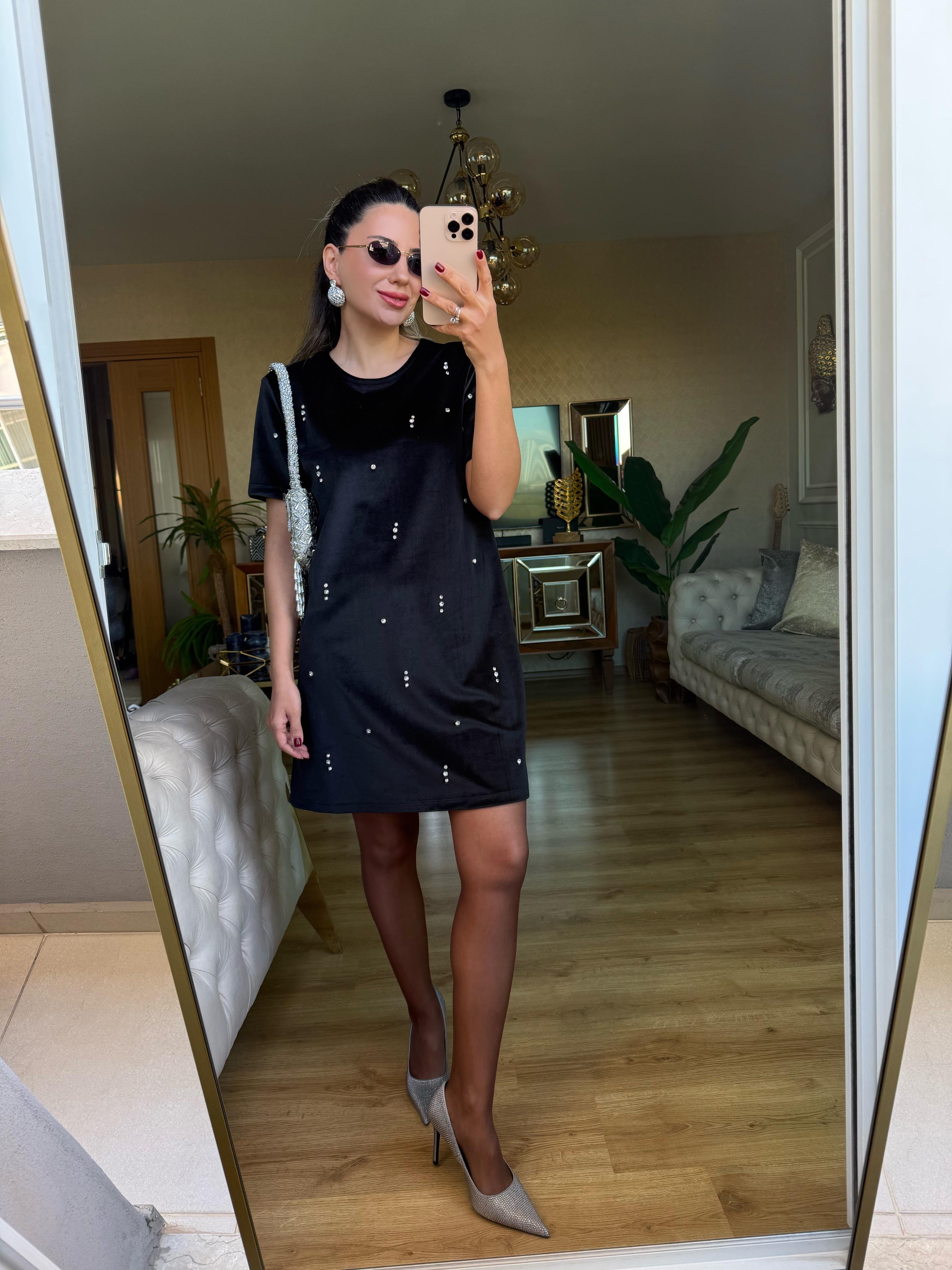 9017 Taşlı Kadife Elbise