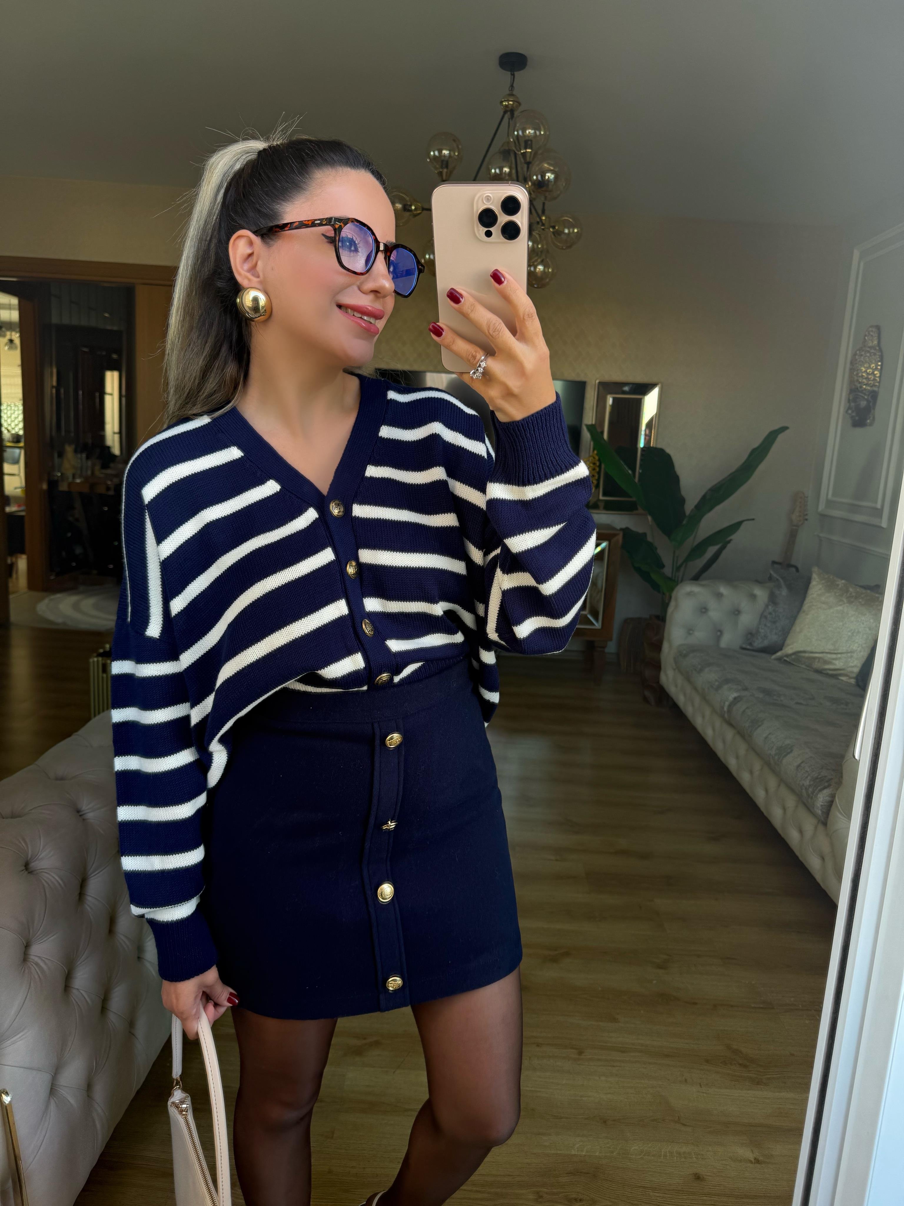 9125 Lacivert Çizgili Hırka