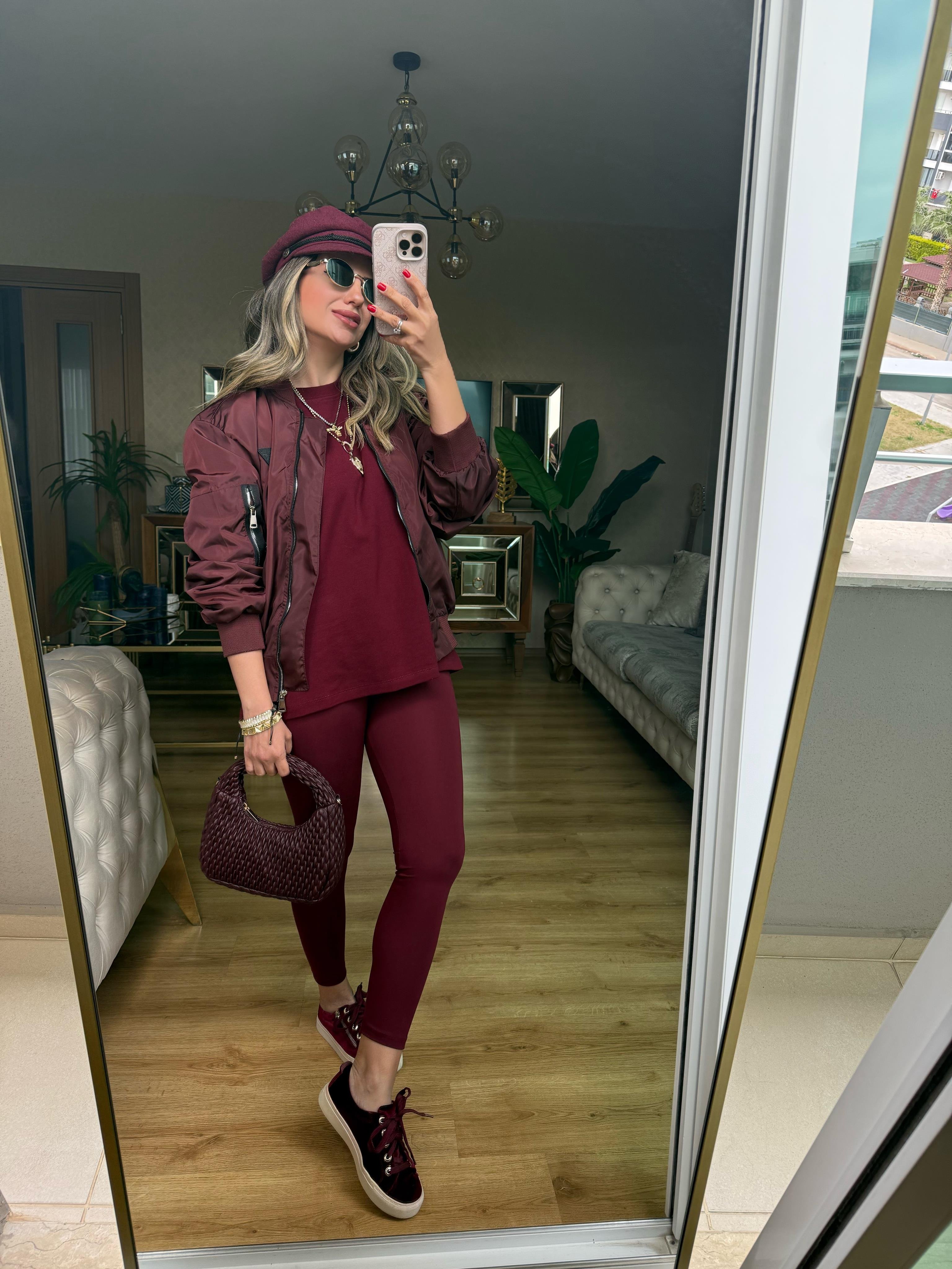 9148 Bordo Önden Fermuarlı Mont