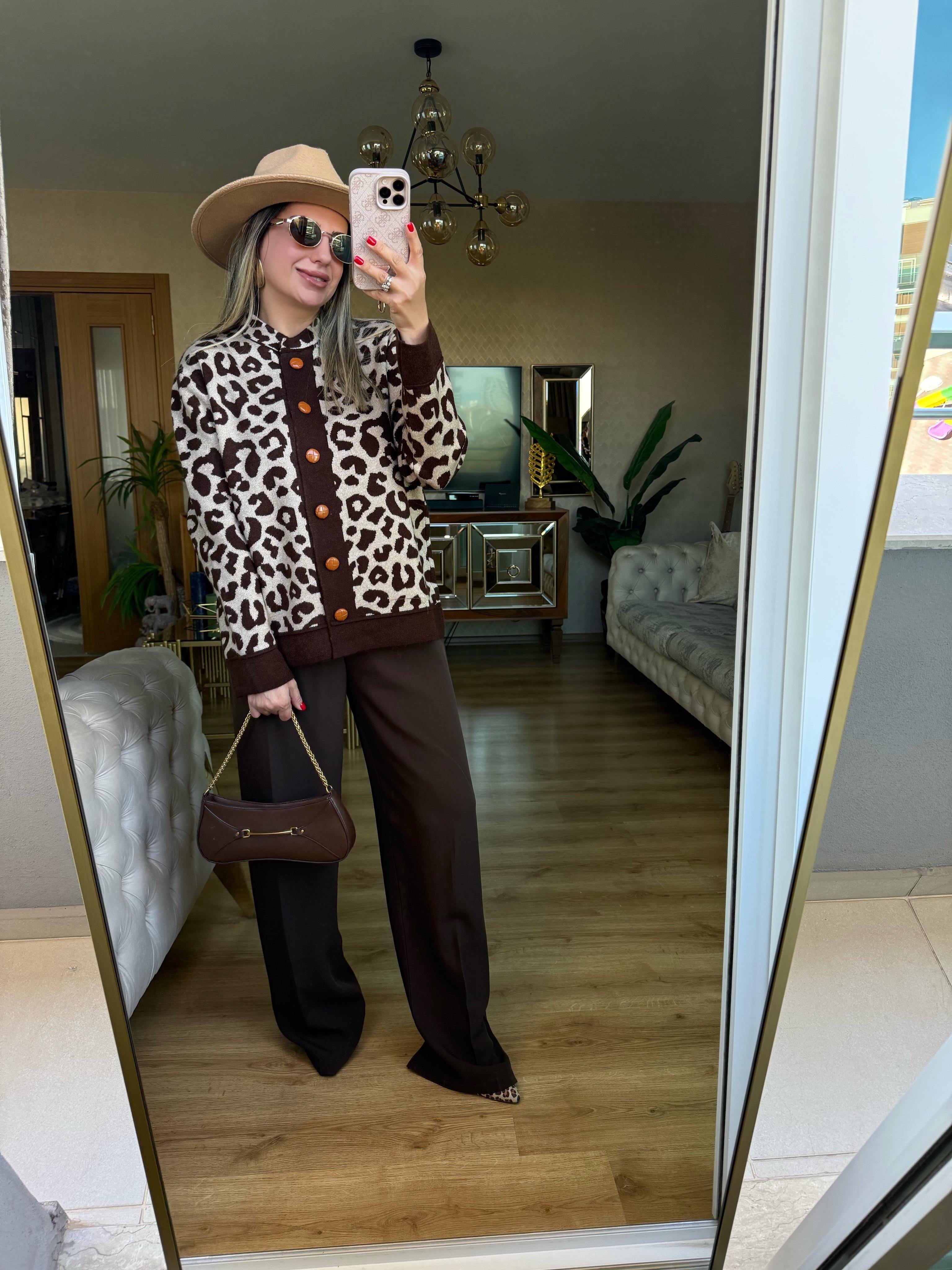 9207 Patili Leopar Hırka