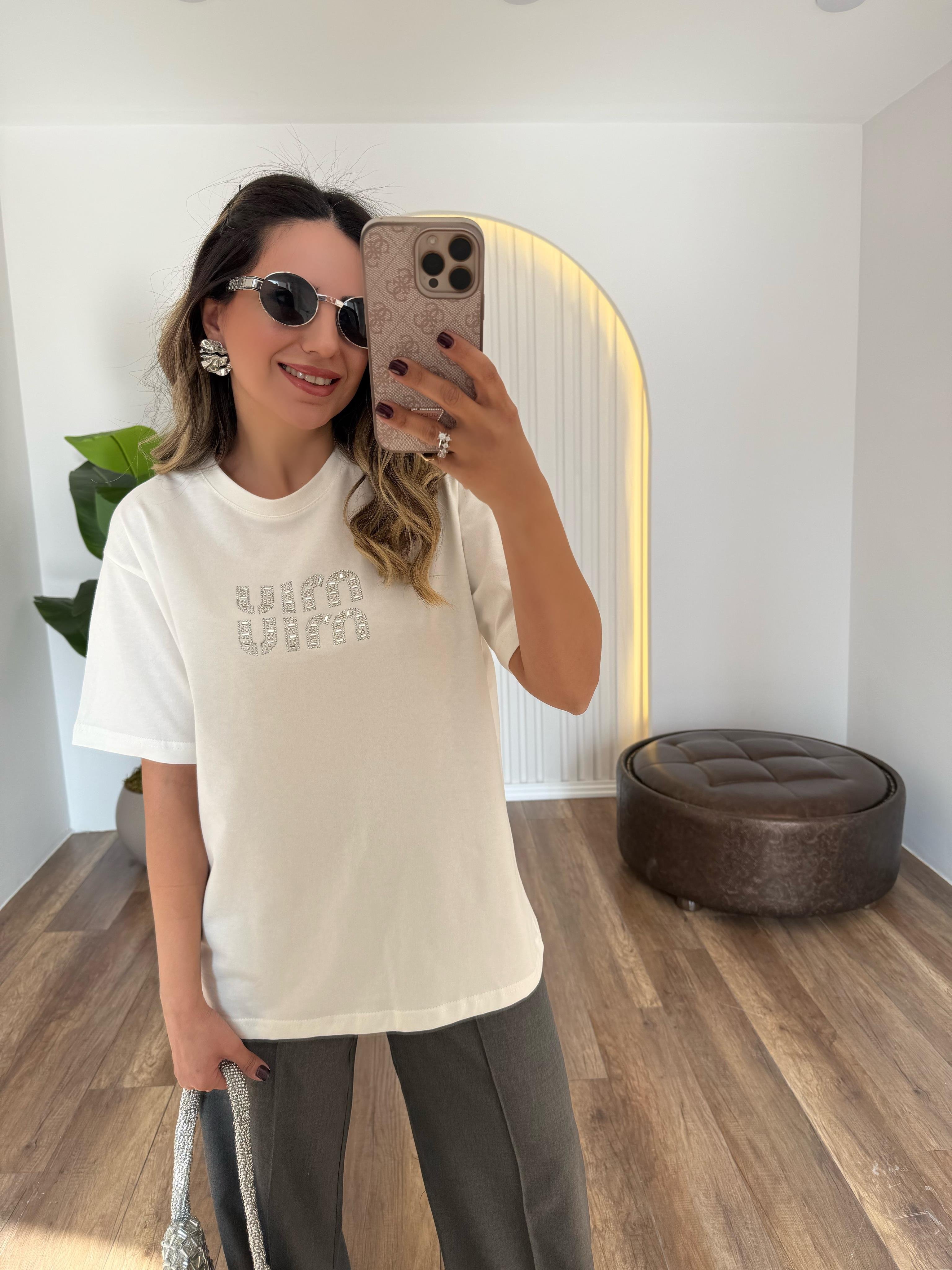 9305 Taşlı Orj Marka Mi. Tshirt