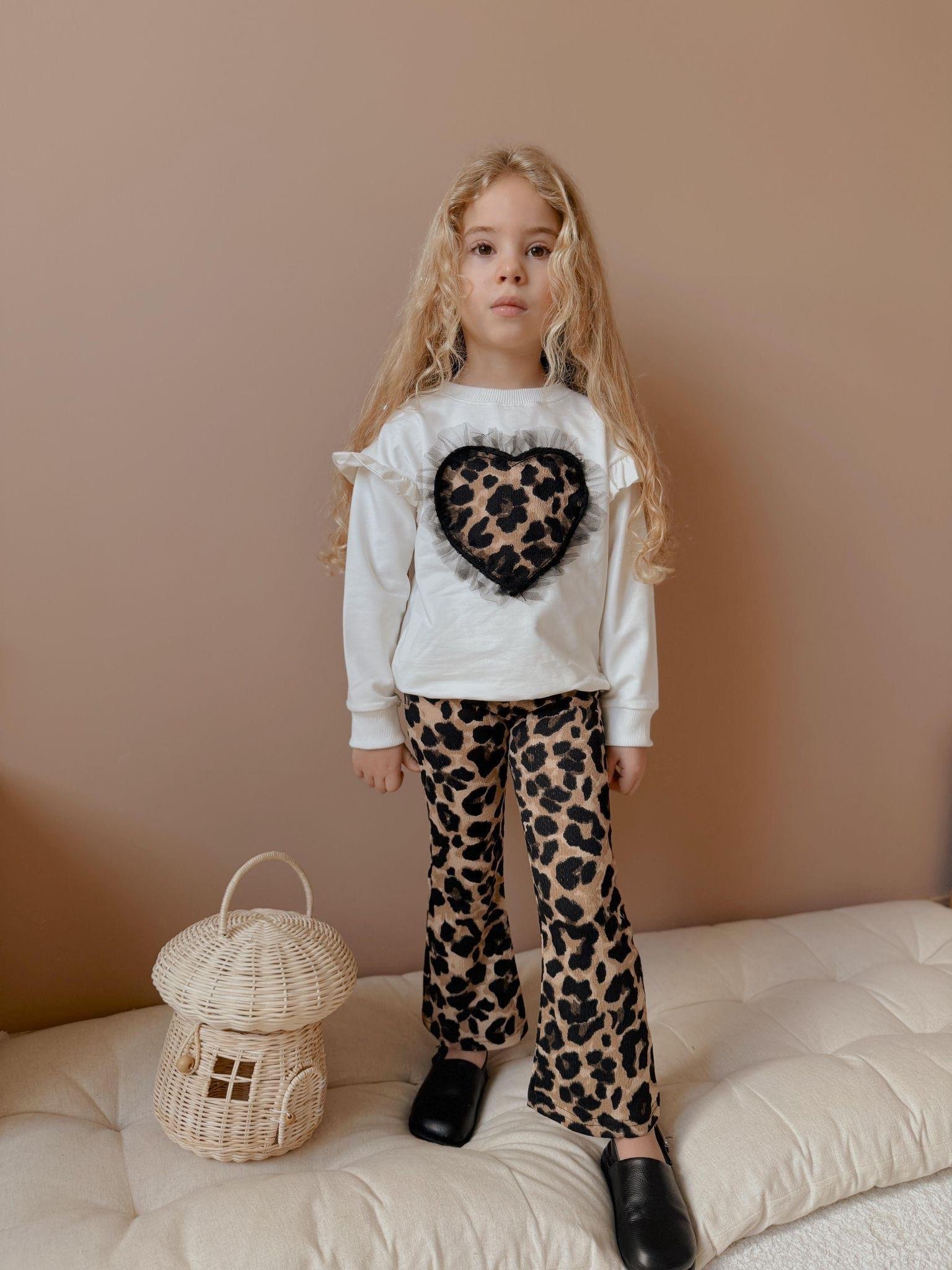 9330 Kids Kalp Leopar Detaylı İspanyol Takım 3-4/9-10 Yaş