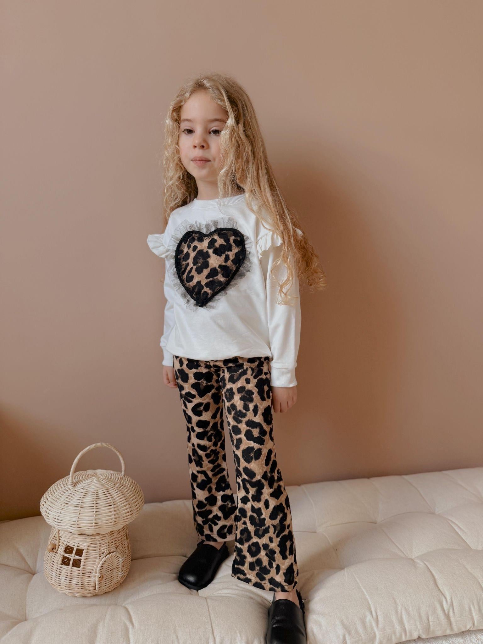 9330 Kids Kalp Leopar Detaylı İspanyol Takım 3-4/9-10 Yaş