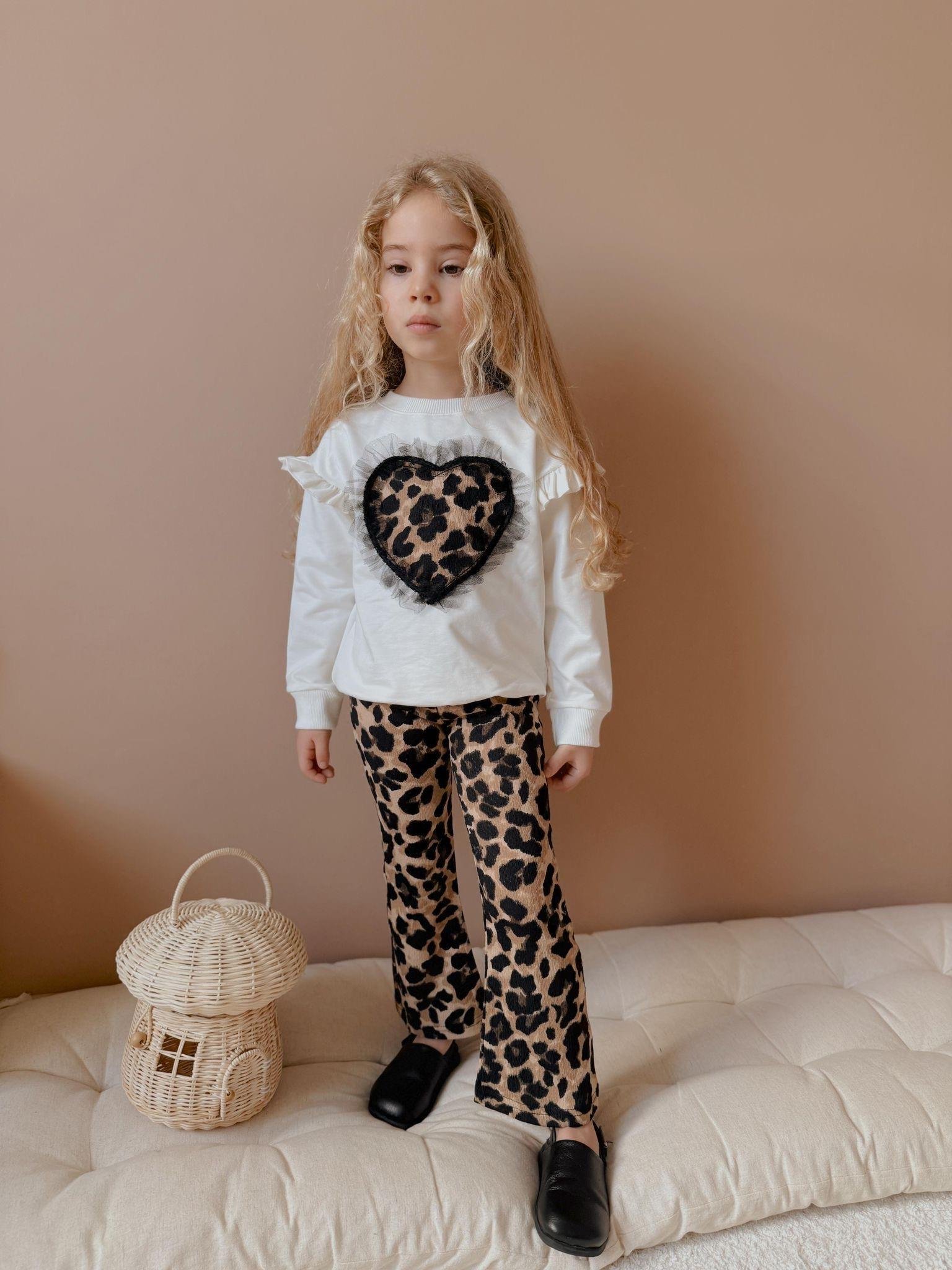 9330 Kids Kalp Leopar Detaylı İspanyol Takım 3-4/9-10 Yaş