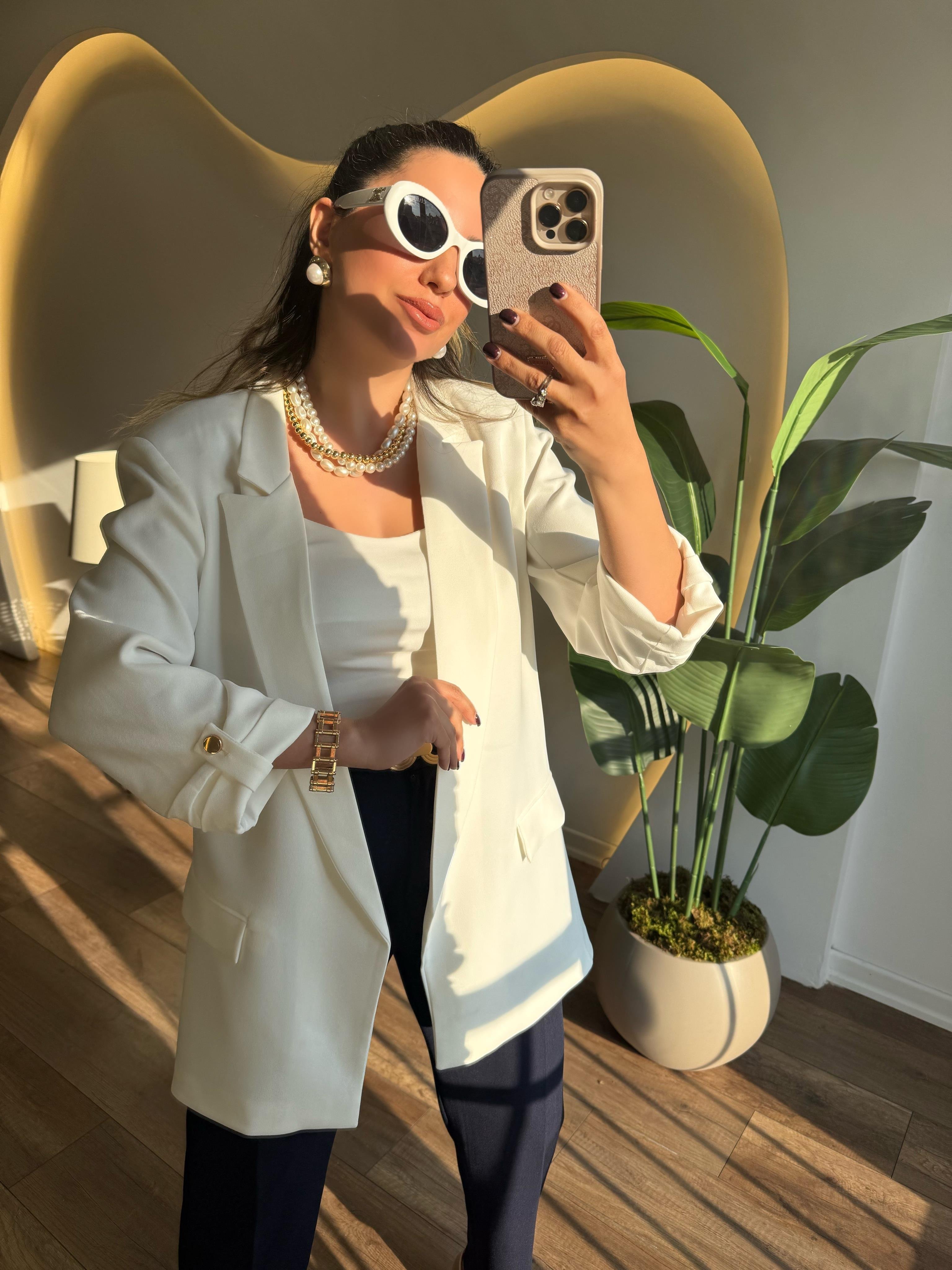 9339 Kolu Gold Düğme Detaylı Blazer Ceket