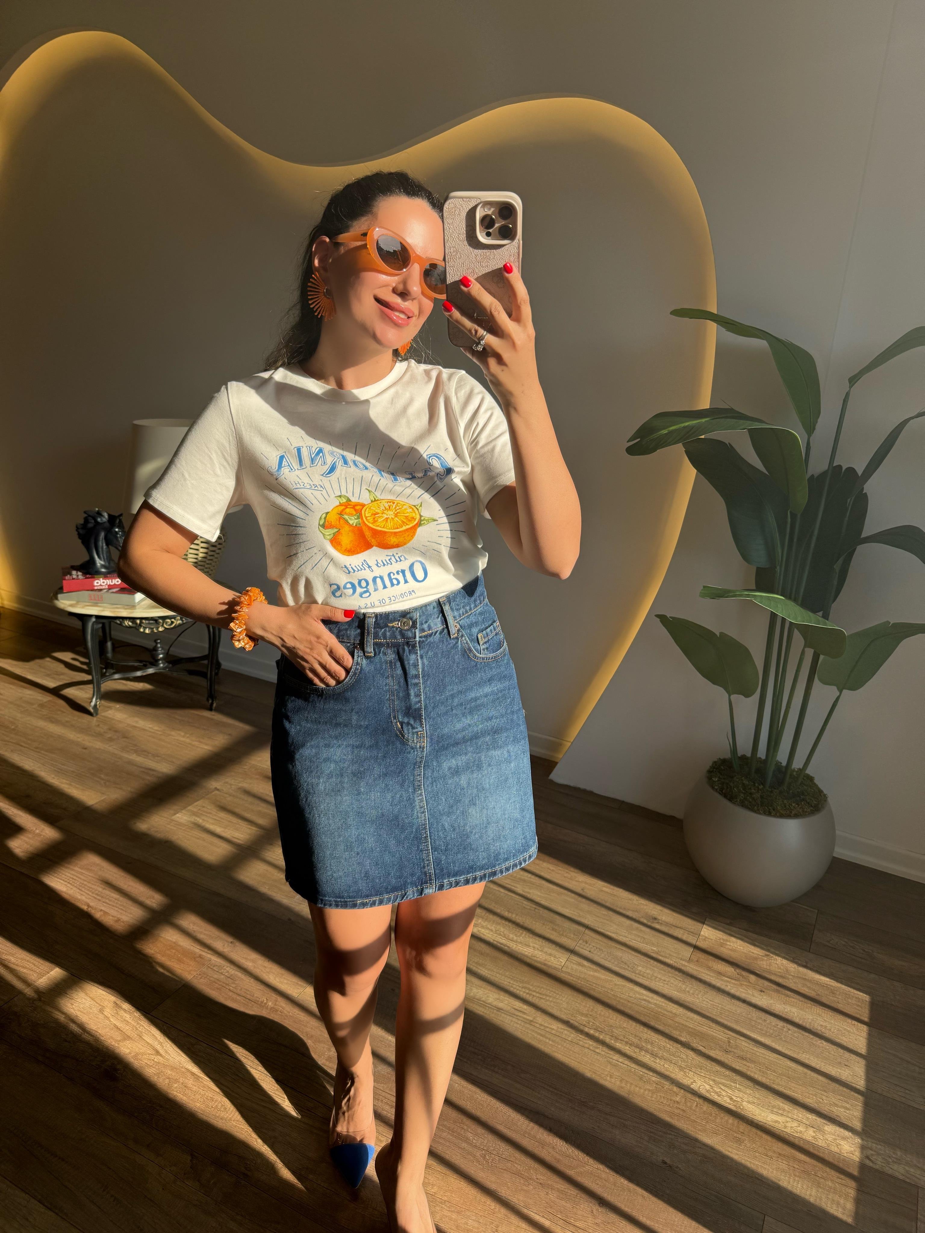 9370 California Baskılı Tshirt