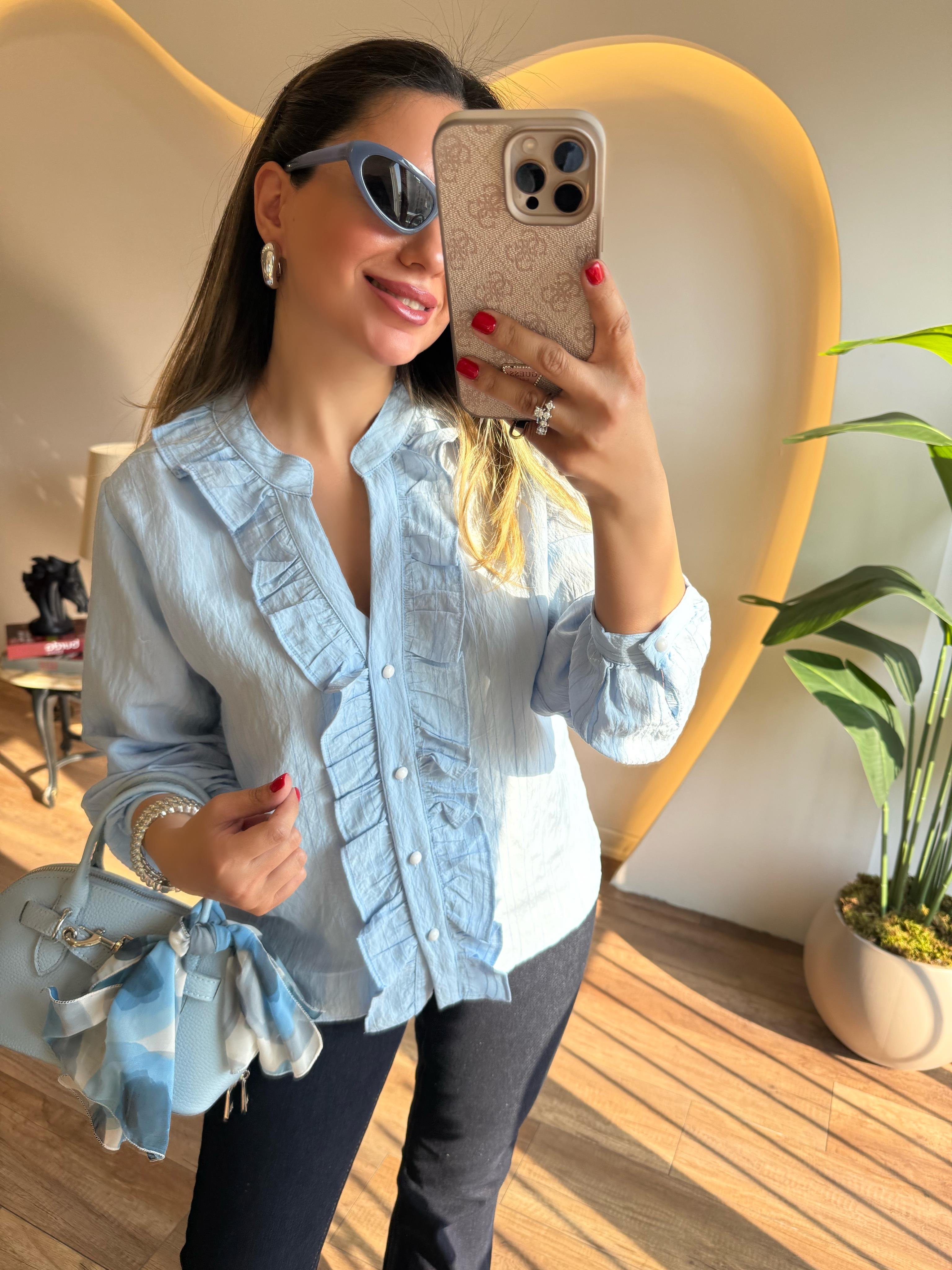 9426 Önü Fırfırlı Gömlek