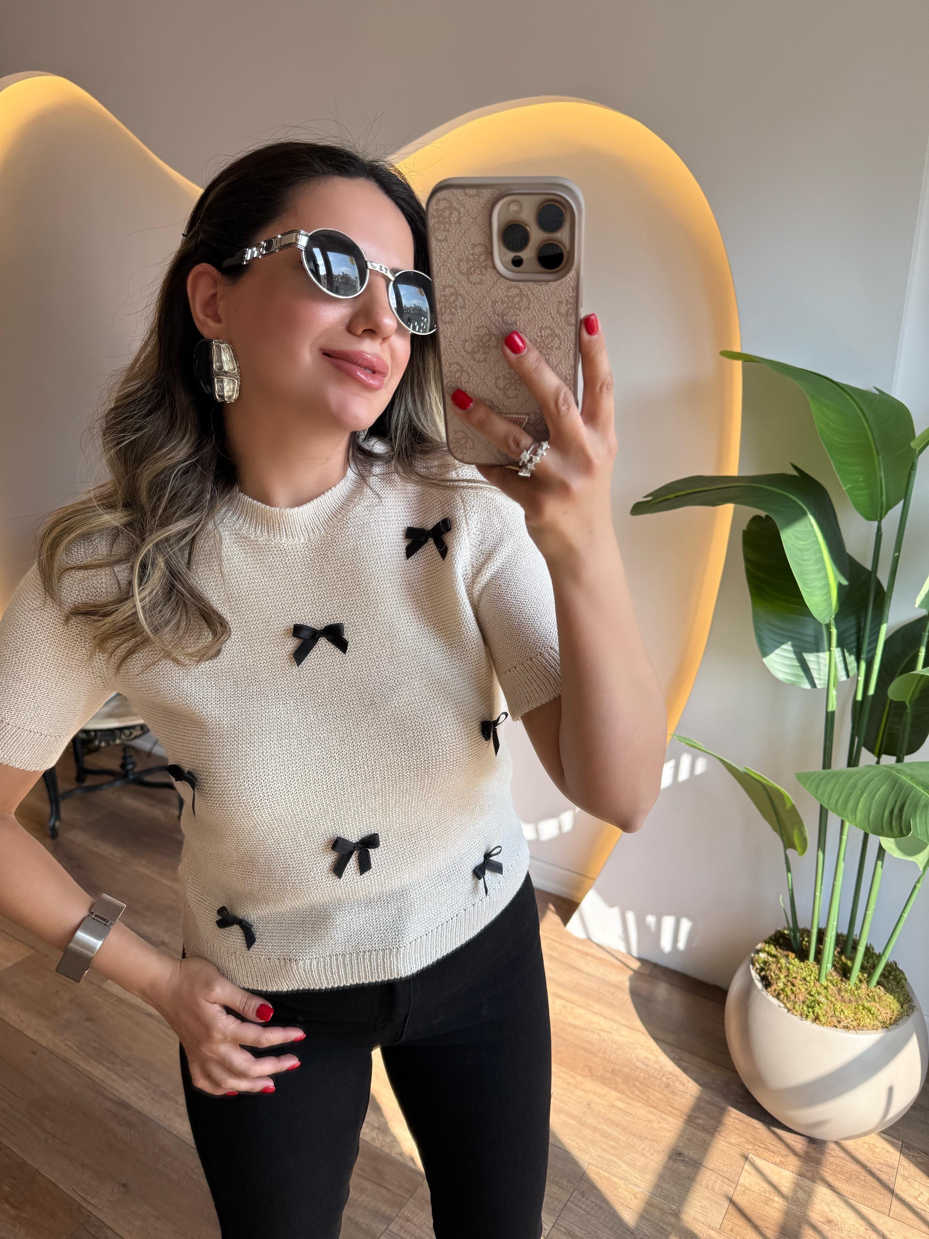 9514 Fiyonk Detaylı Yarım Kol Bluz