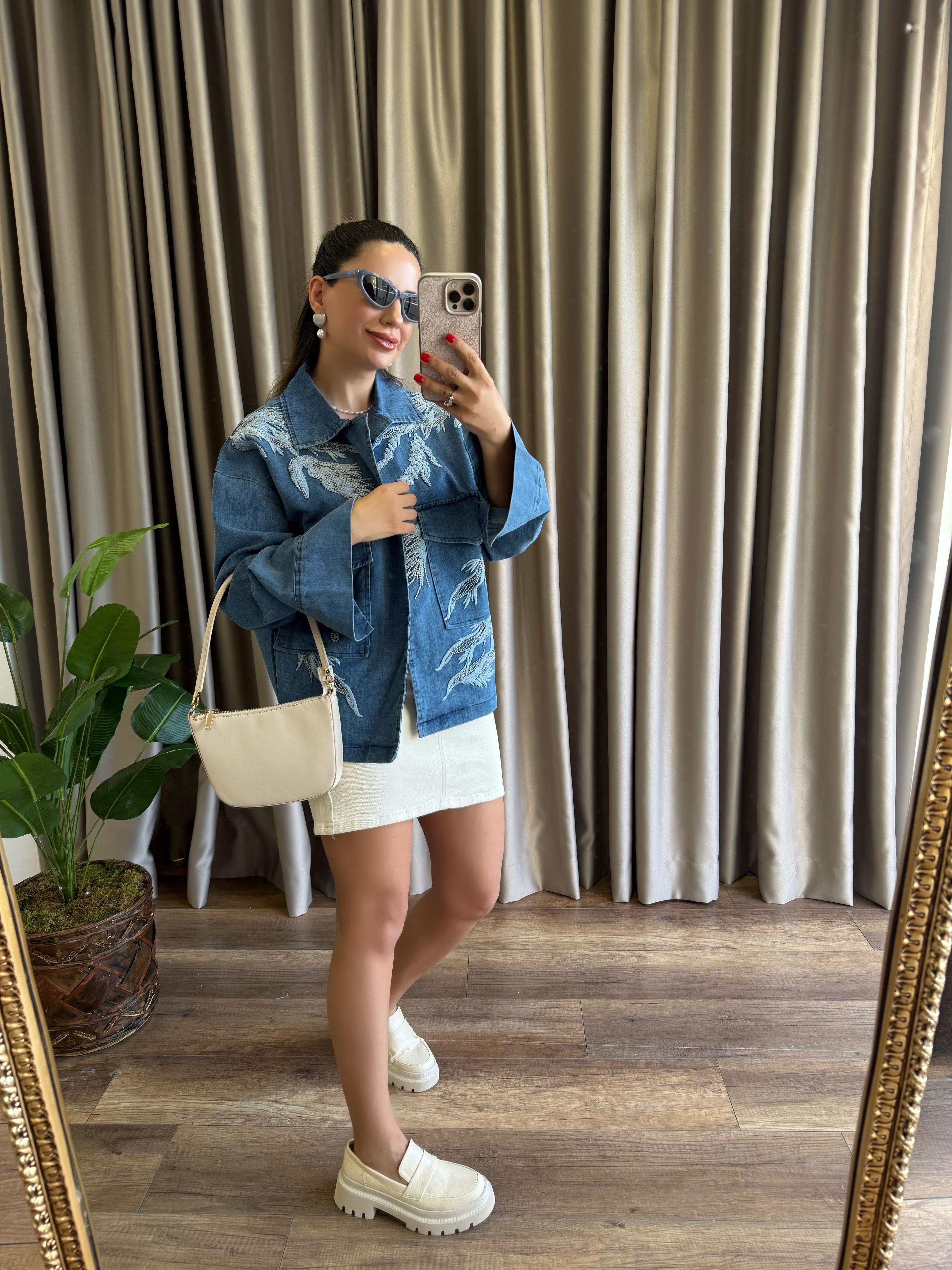 9530 İşlemeli Kot Ceket