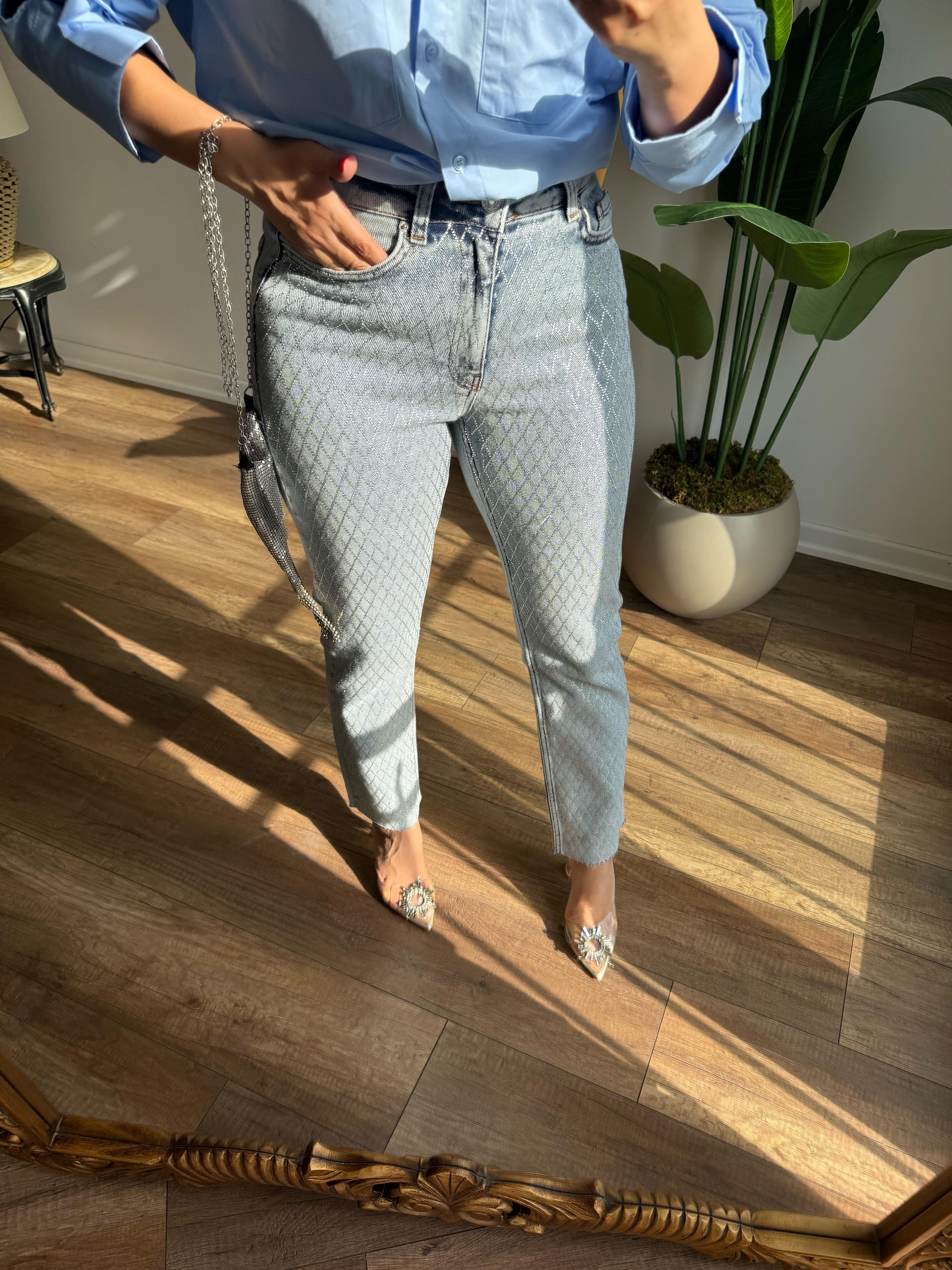 9581 Çapraz Taş Detaylı Jean