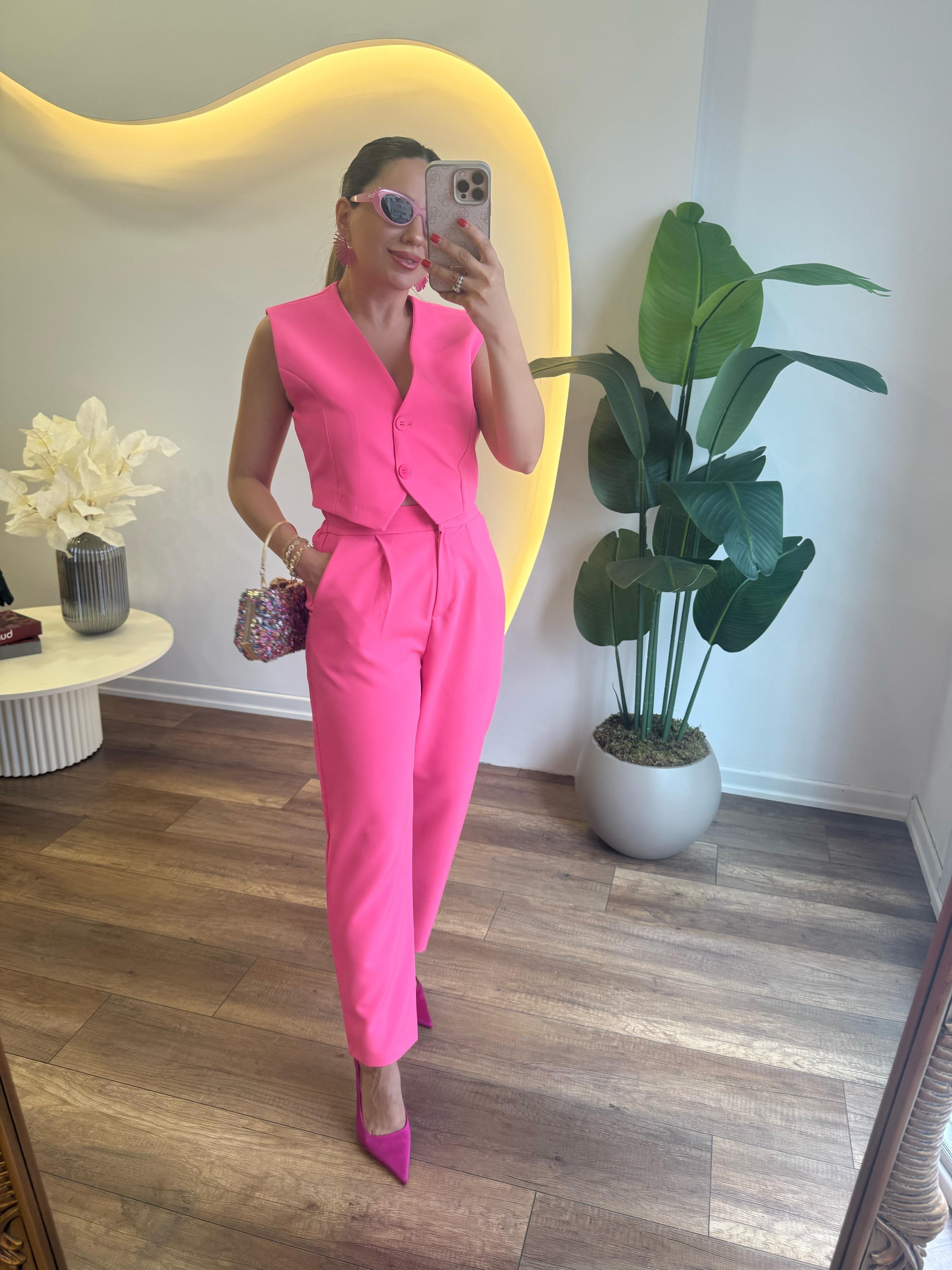 9708 Kısa Düğmeli Yelek