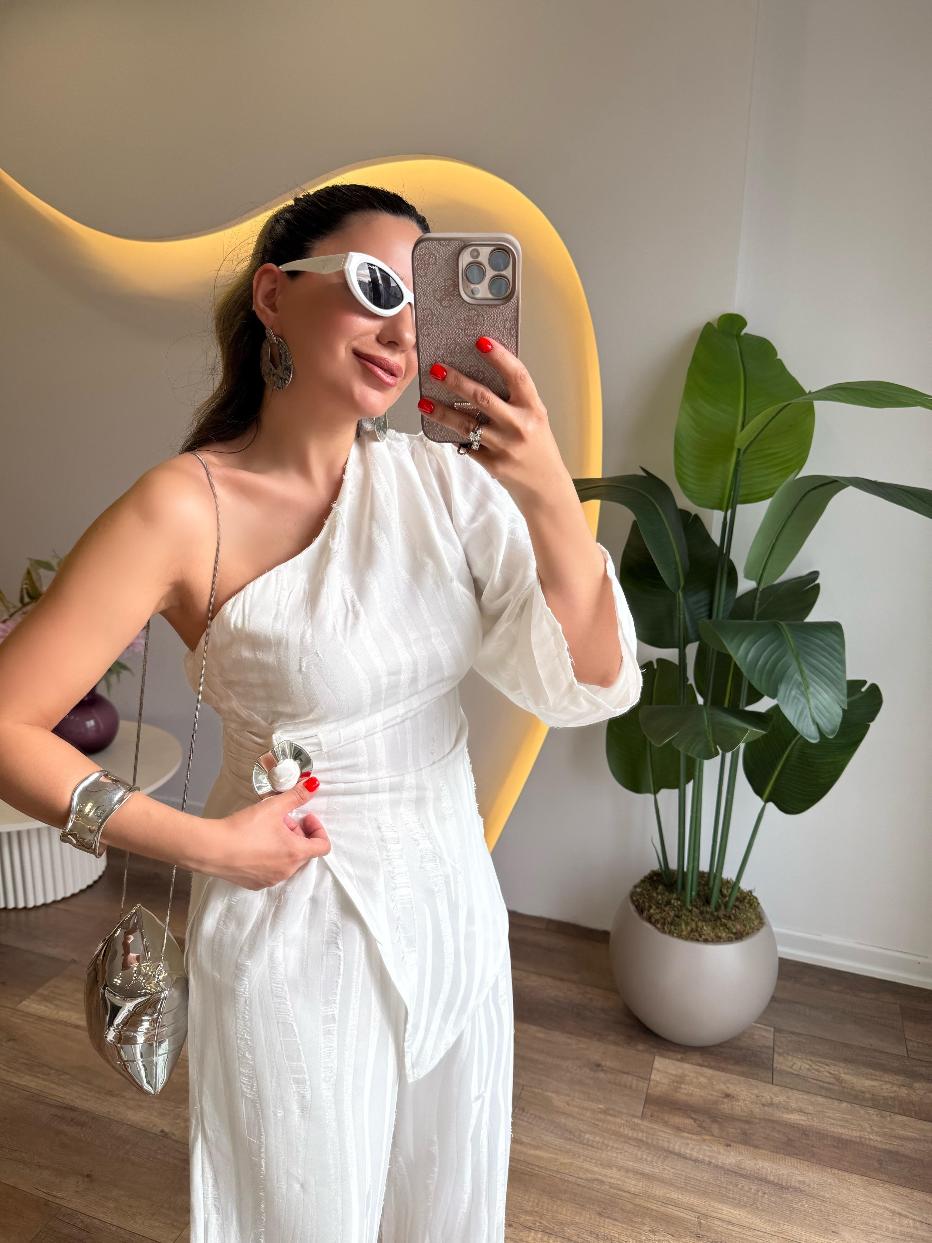 9717 Yandan Tokalı Pantolon Bluz Takım