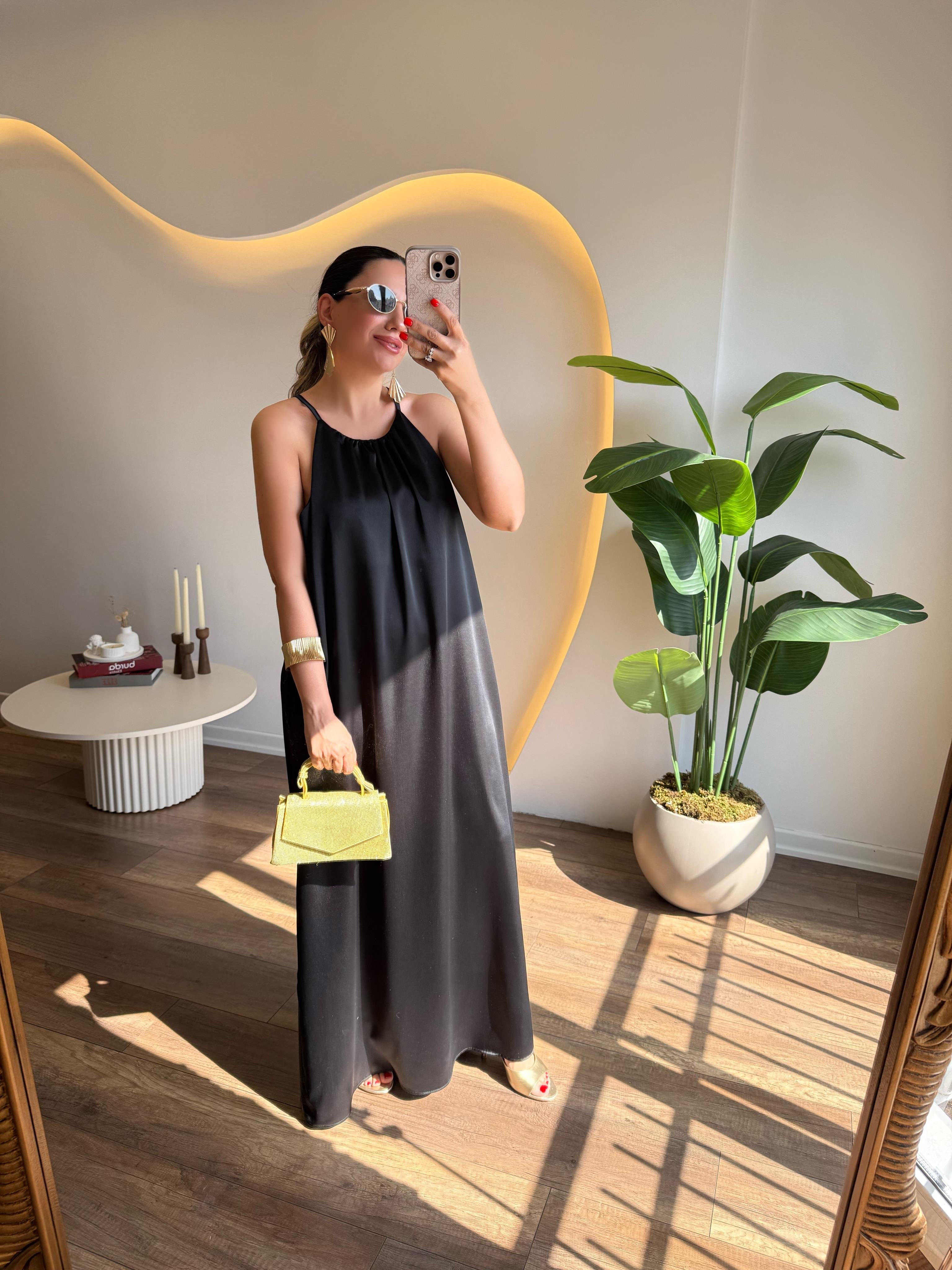 9728 Halter Yaka Saten Elbise