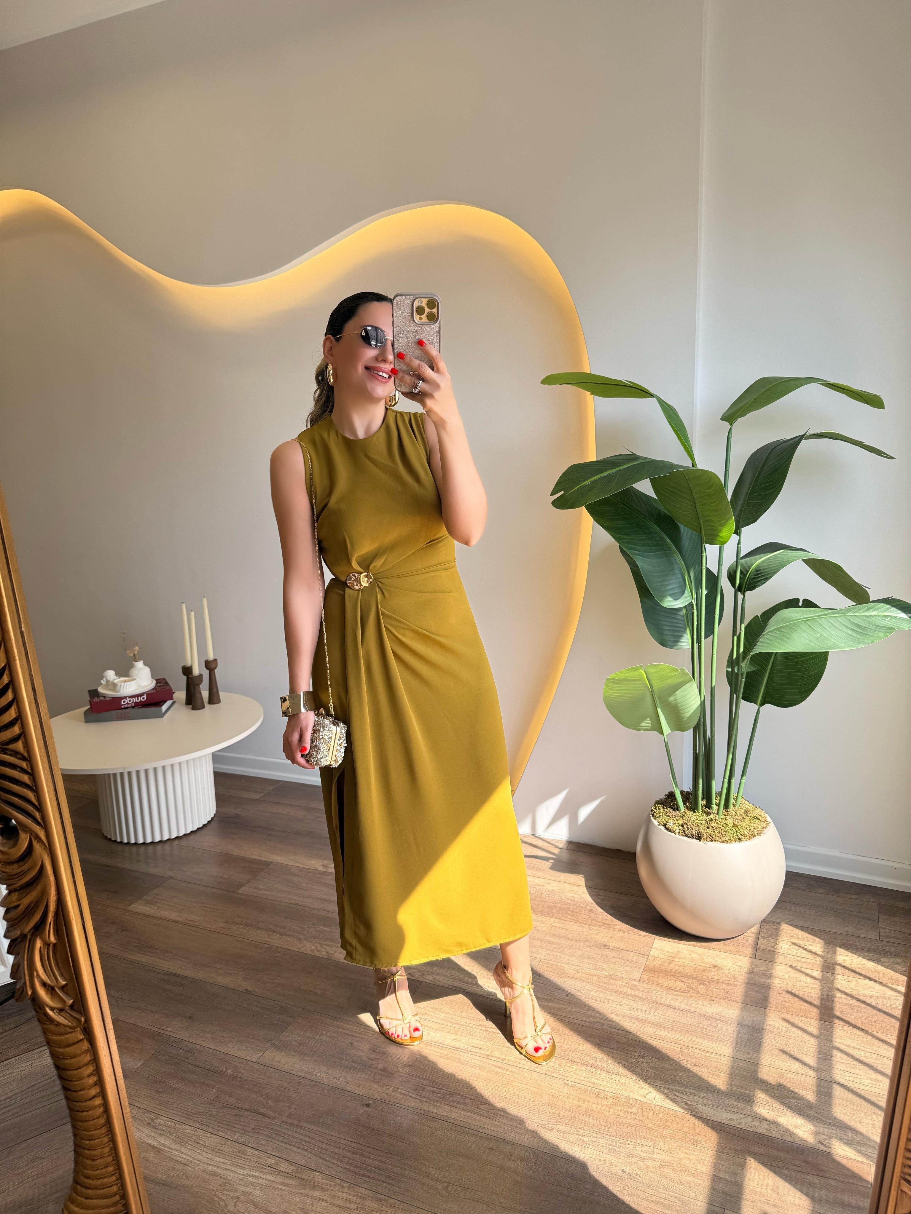 9752 Gold Tokalı  Elbise