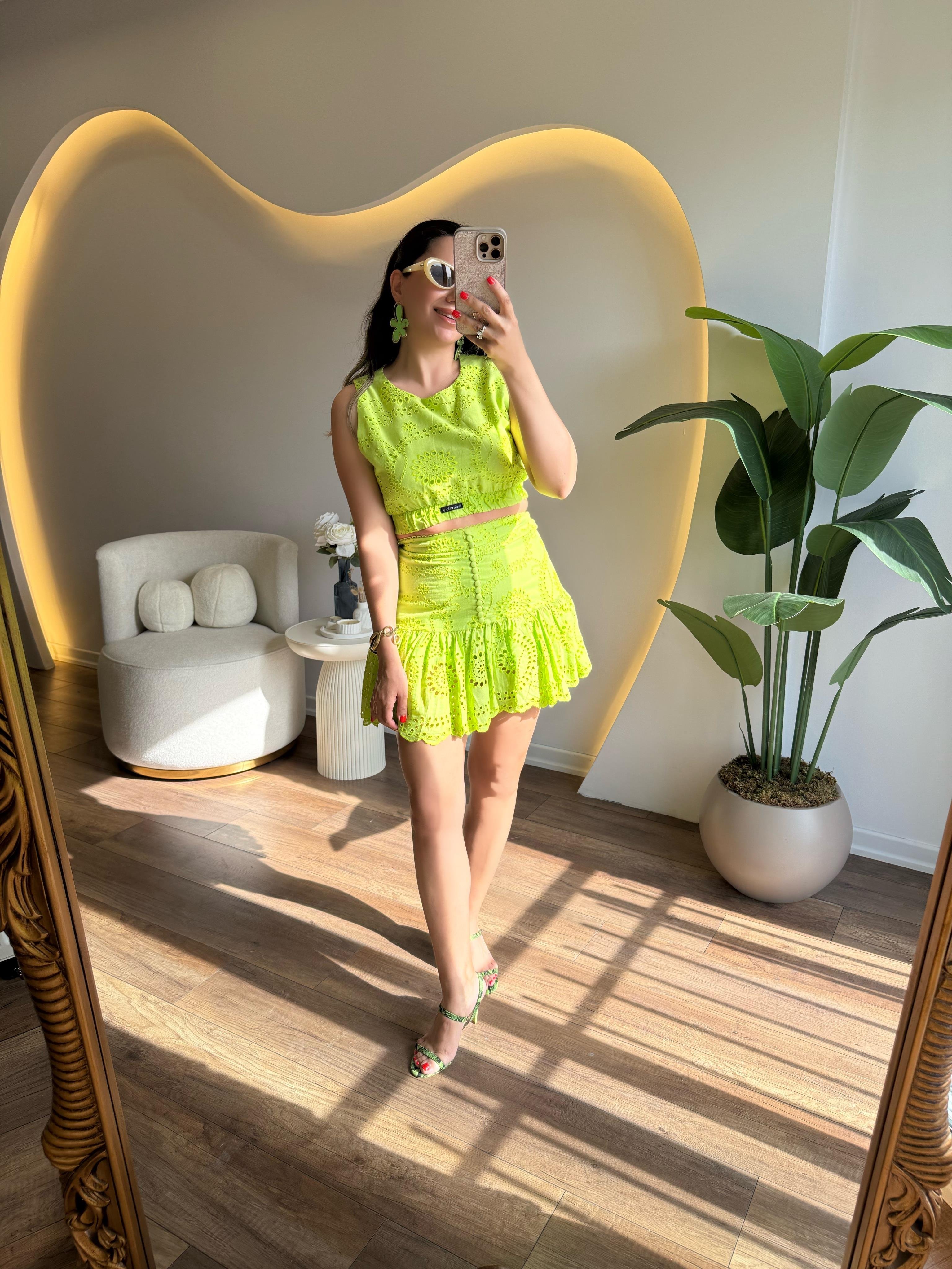 9797 Neon Yeşil Güpür Takım