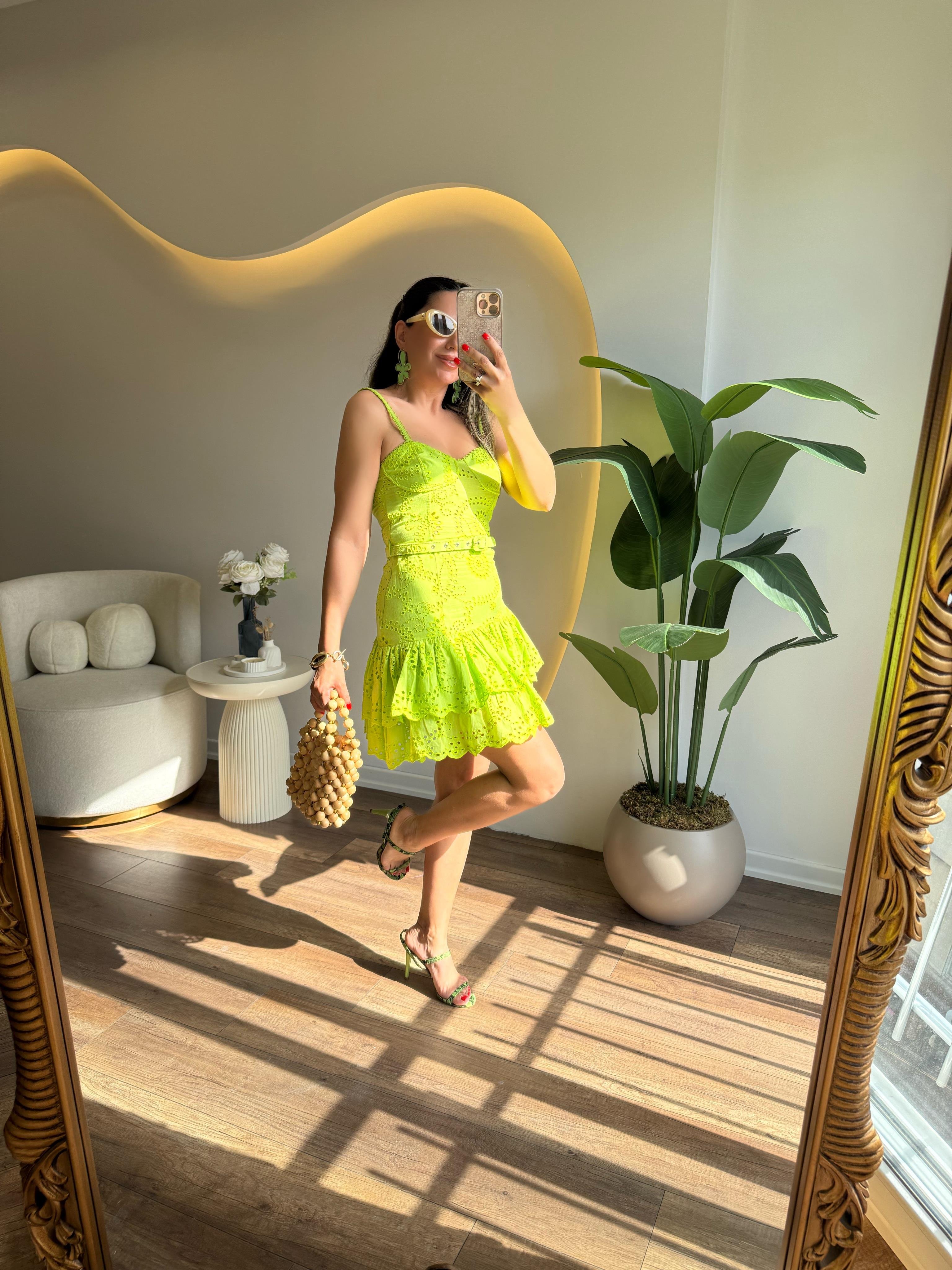 9798 Neon Yeşil Kemerli Elbise