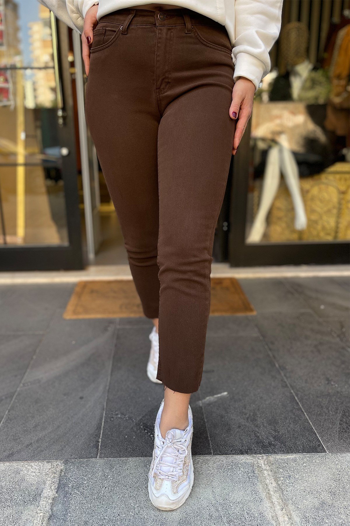 Acı Kahve  Paça Kesik Pantolon