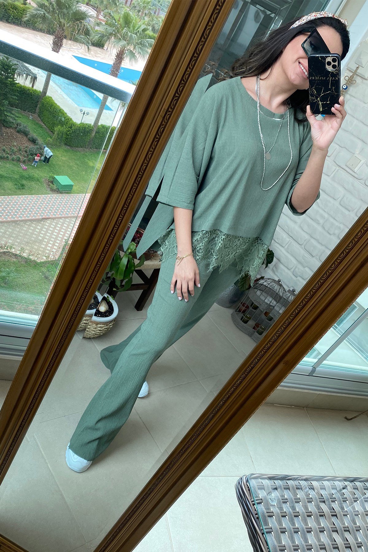 Altı Dantel Detaylı Haki Yeşil Takım