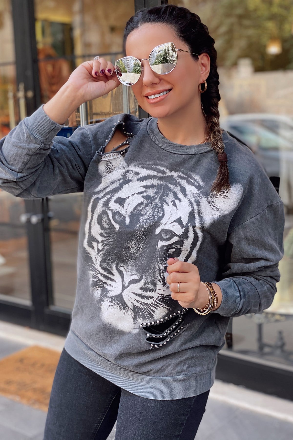 Aslan Detaylı Sweatshirt