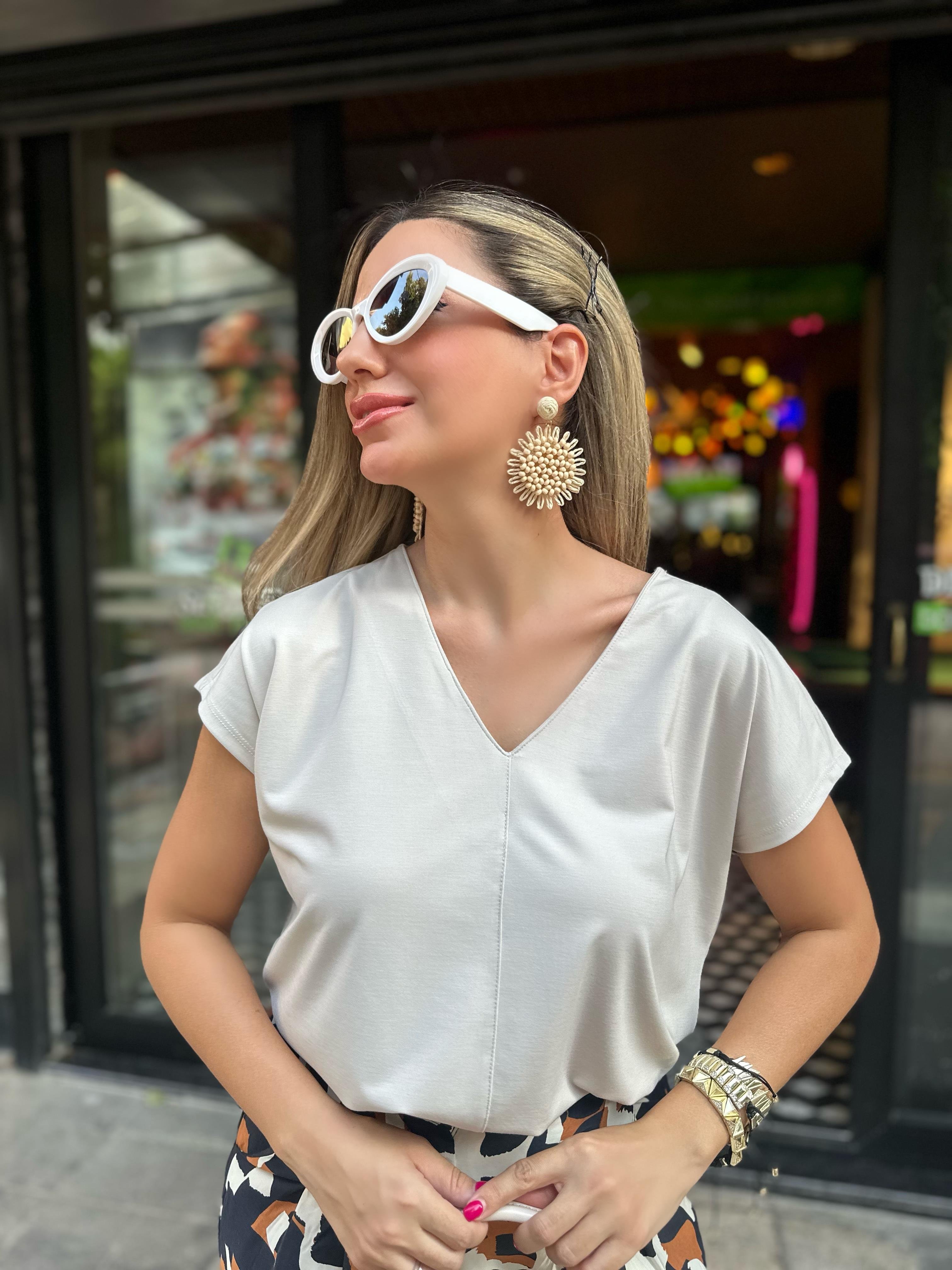 Bej Renk Modal Kumaş V Yaka Bluz